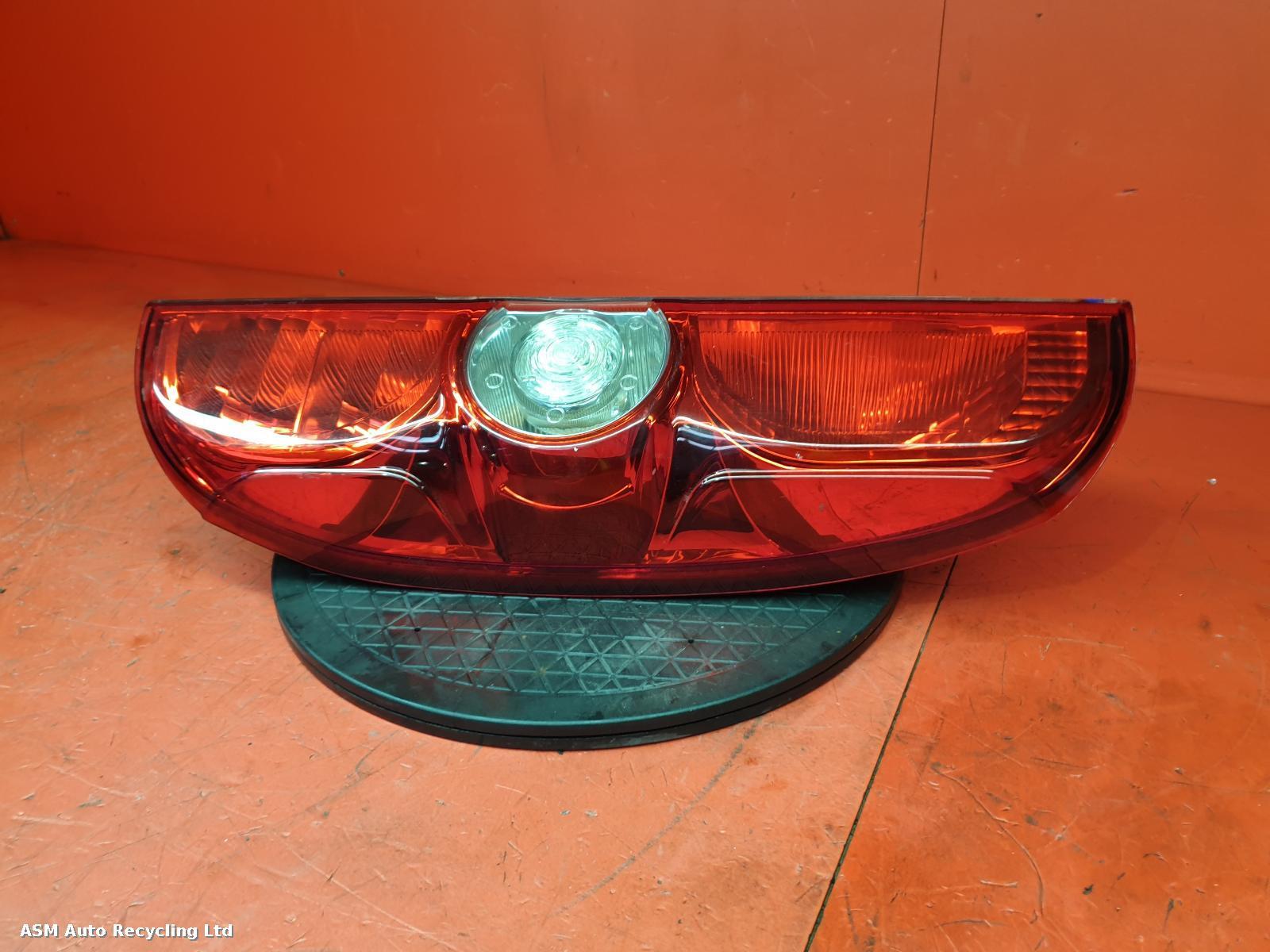 View Auto part R Taillight Vauxhall Combo 2014