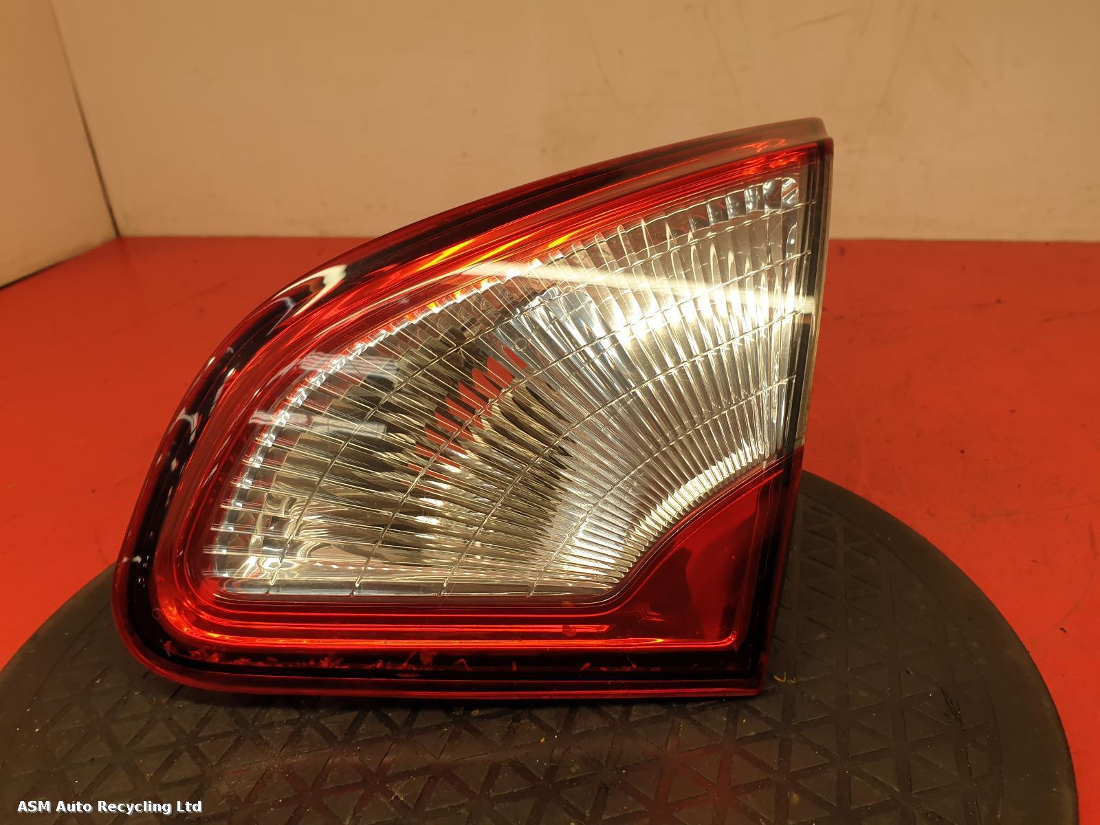 View Auto part R Taillight Nissan Qashqai 2010