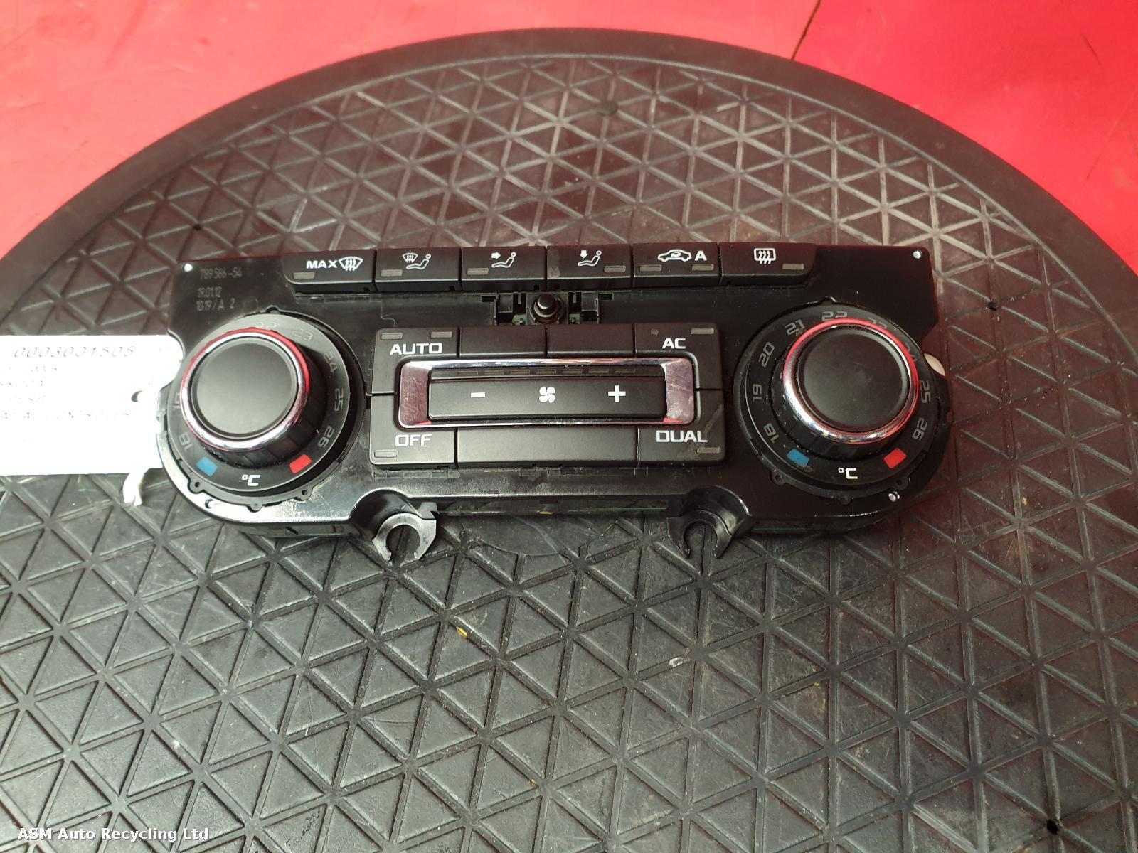 View Auto part Heater/AC Controller Skoda Superb 2012