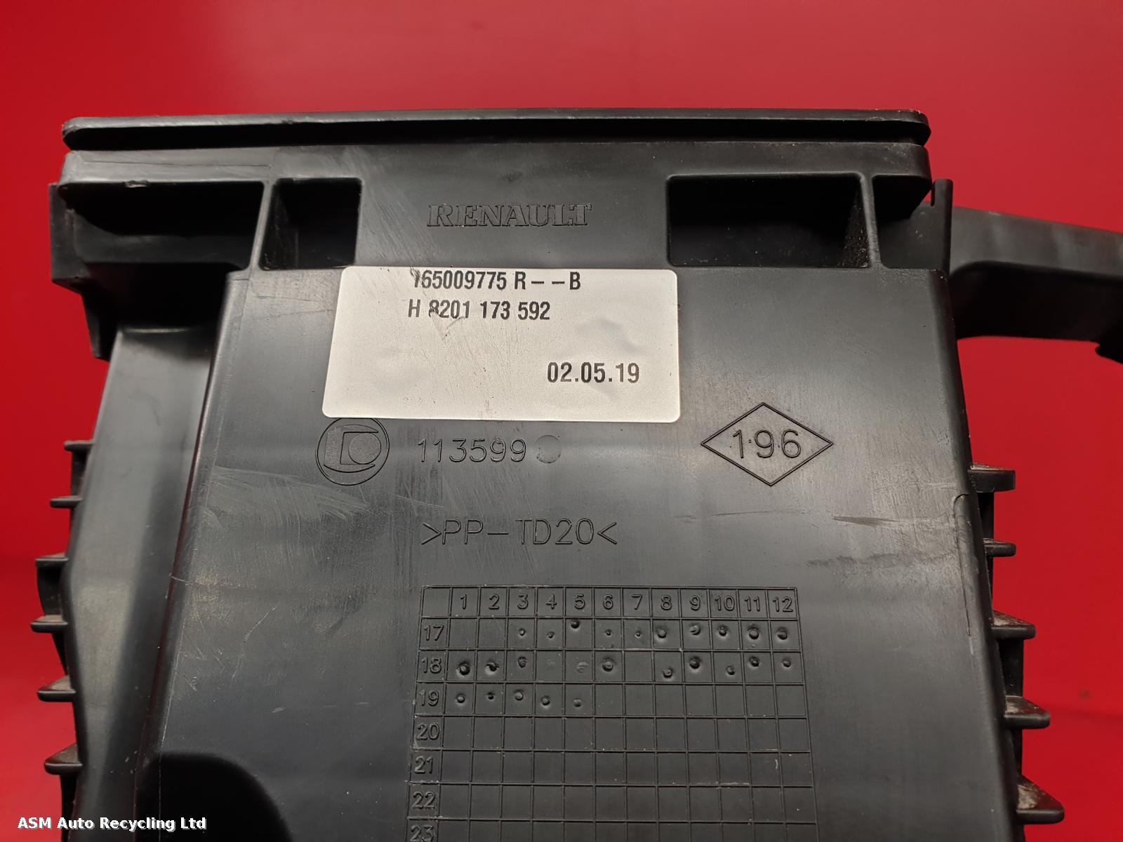 View Auto part Air Cleaner/Box Dacia Duster 2019