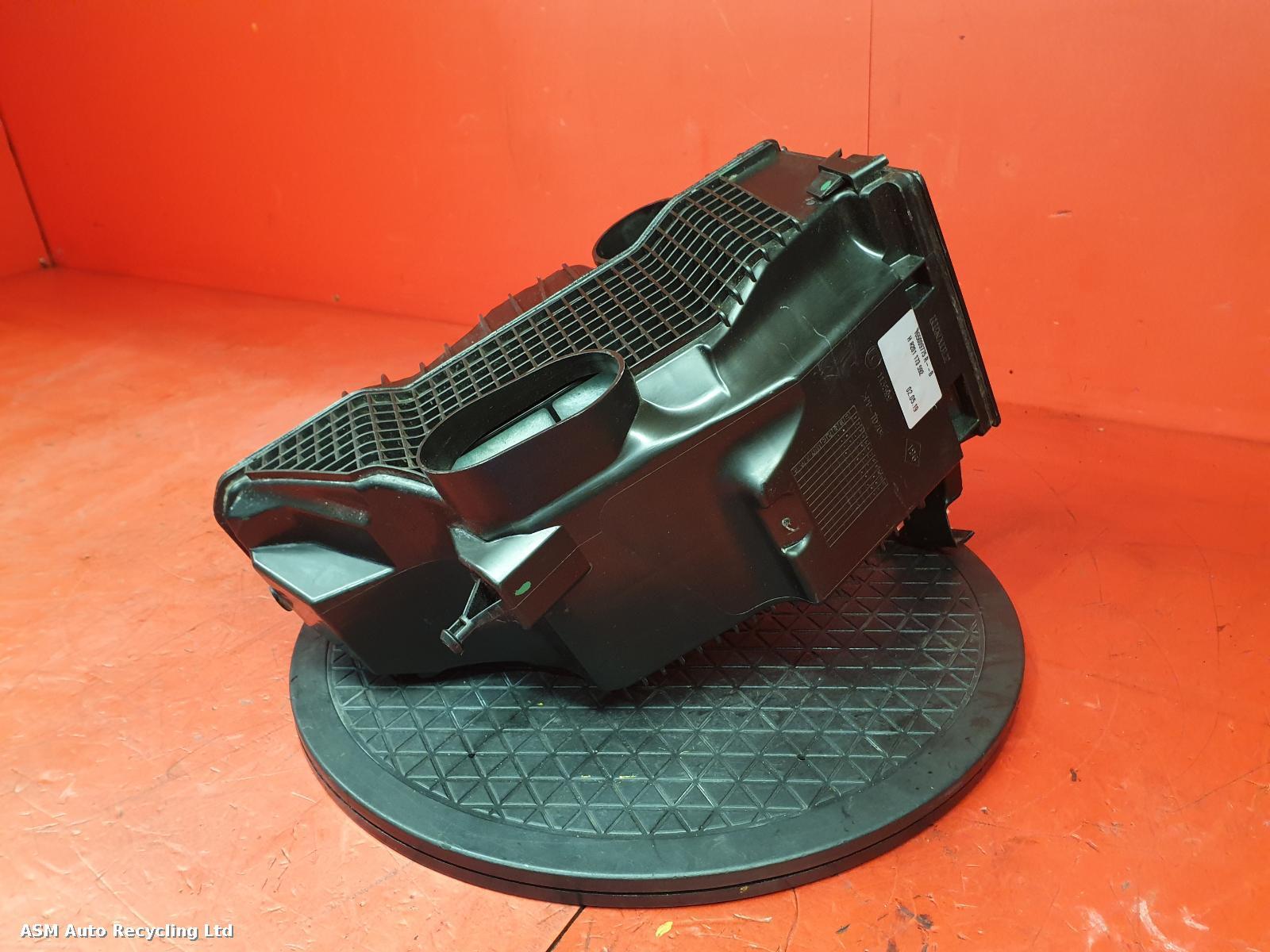 View Auto part Air Cleaner/Box Dacia Duster 2019