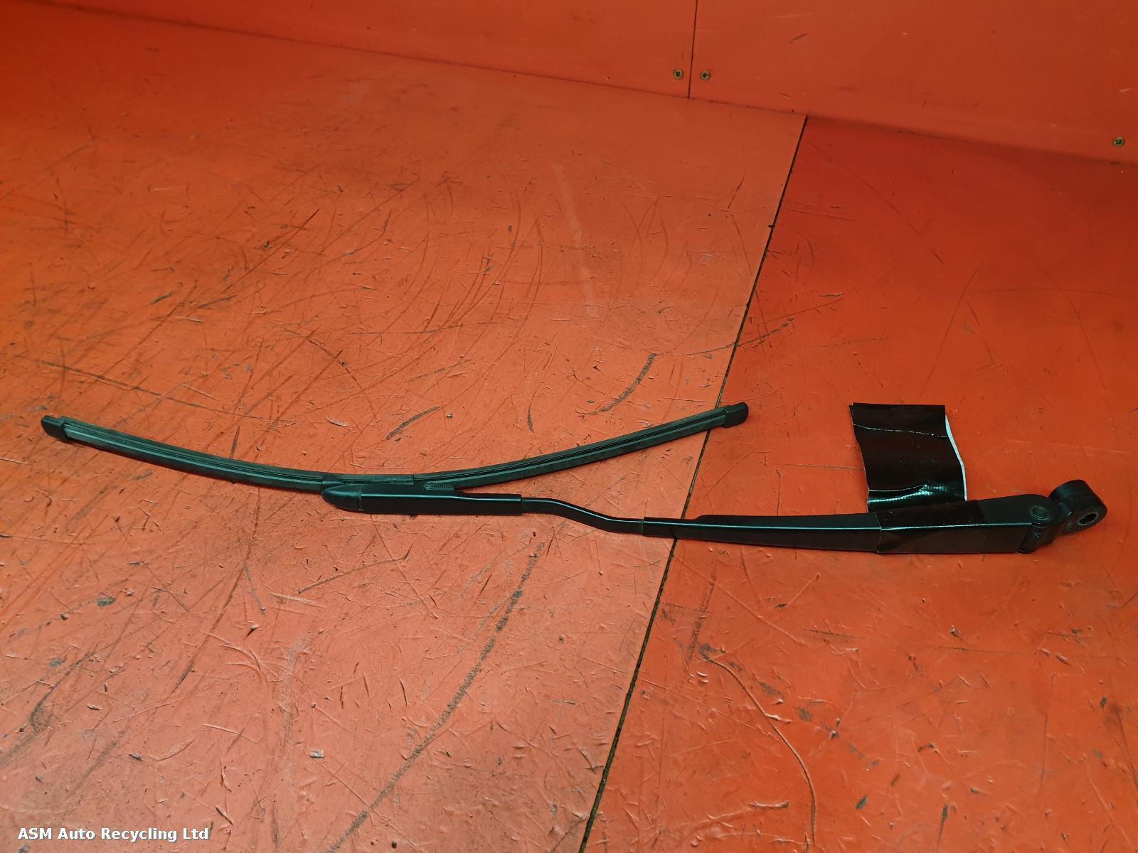View Auto part Wiper Arm Land Rover Range Rover Sport 2018