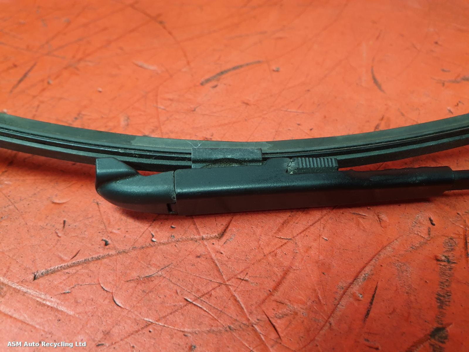View Auto part Wiper Arm Land Rover Range Rover Sport 2018
