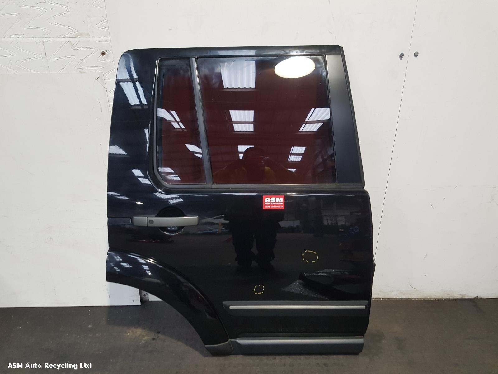 View Auto part R Rear Door Land Rover Discovery 2010