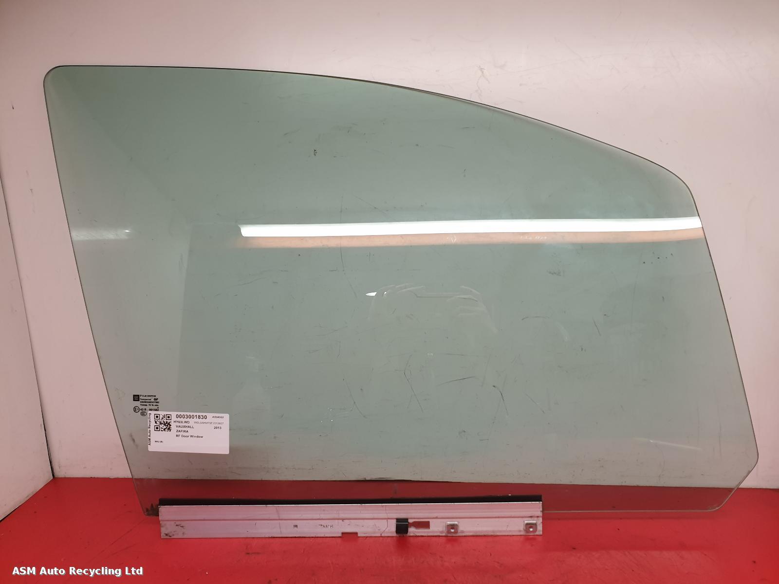 View Auto part RF Door Window Vauxhall Zafira 2013