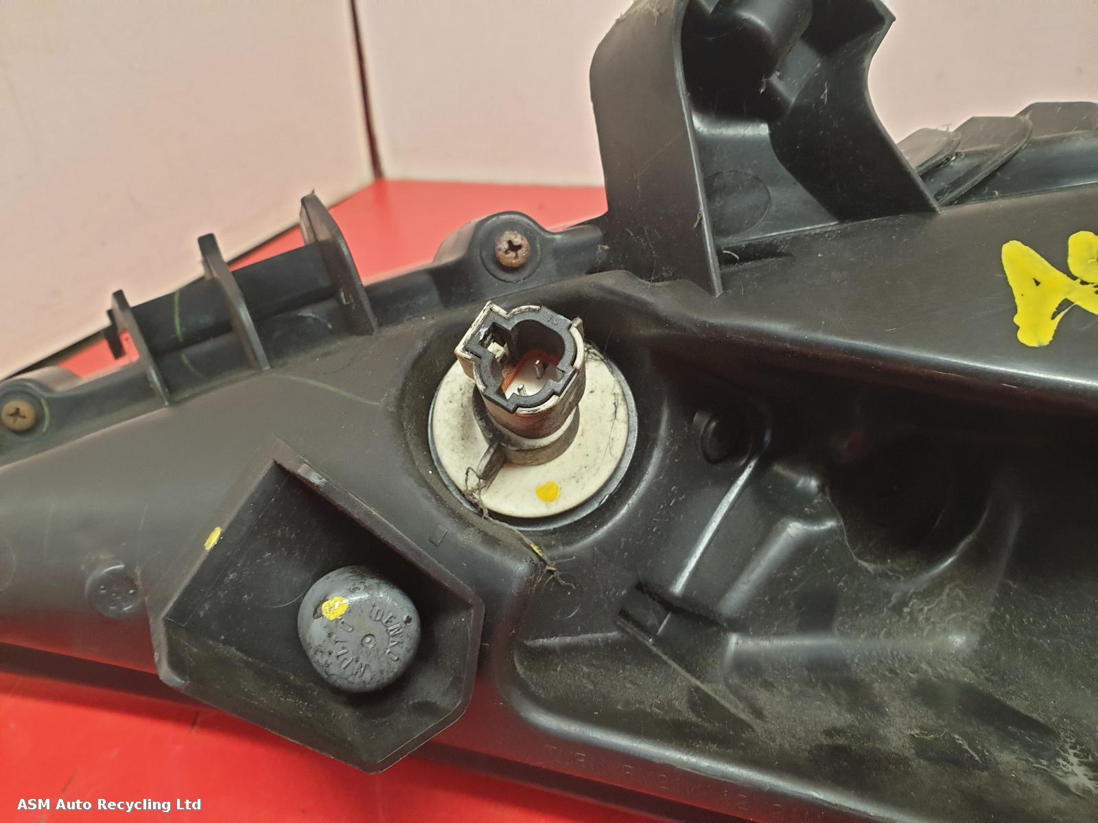 View Auto part L Headlamp Nissan Juke 2012