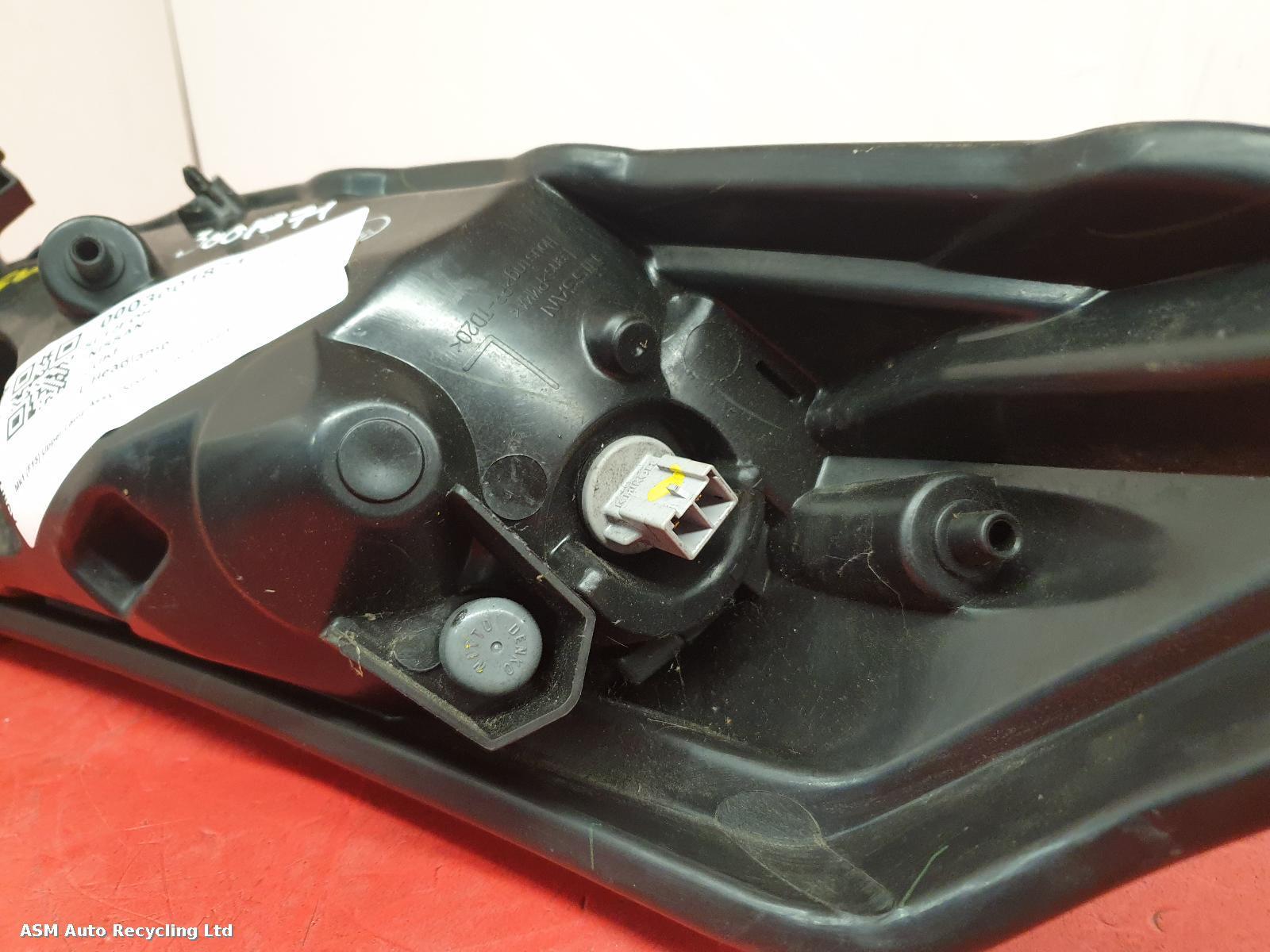 View Auto part L Headlamp Nissan Juke 2012
