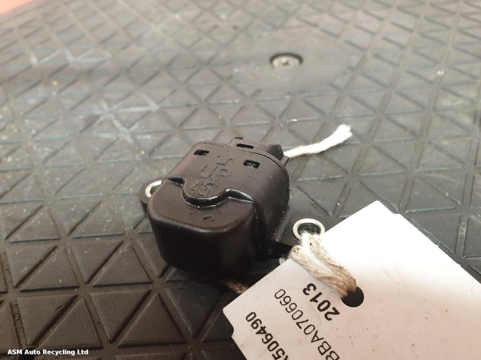 View Auto part Tilt Sensor Kawasaki Vn900 2013