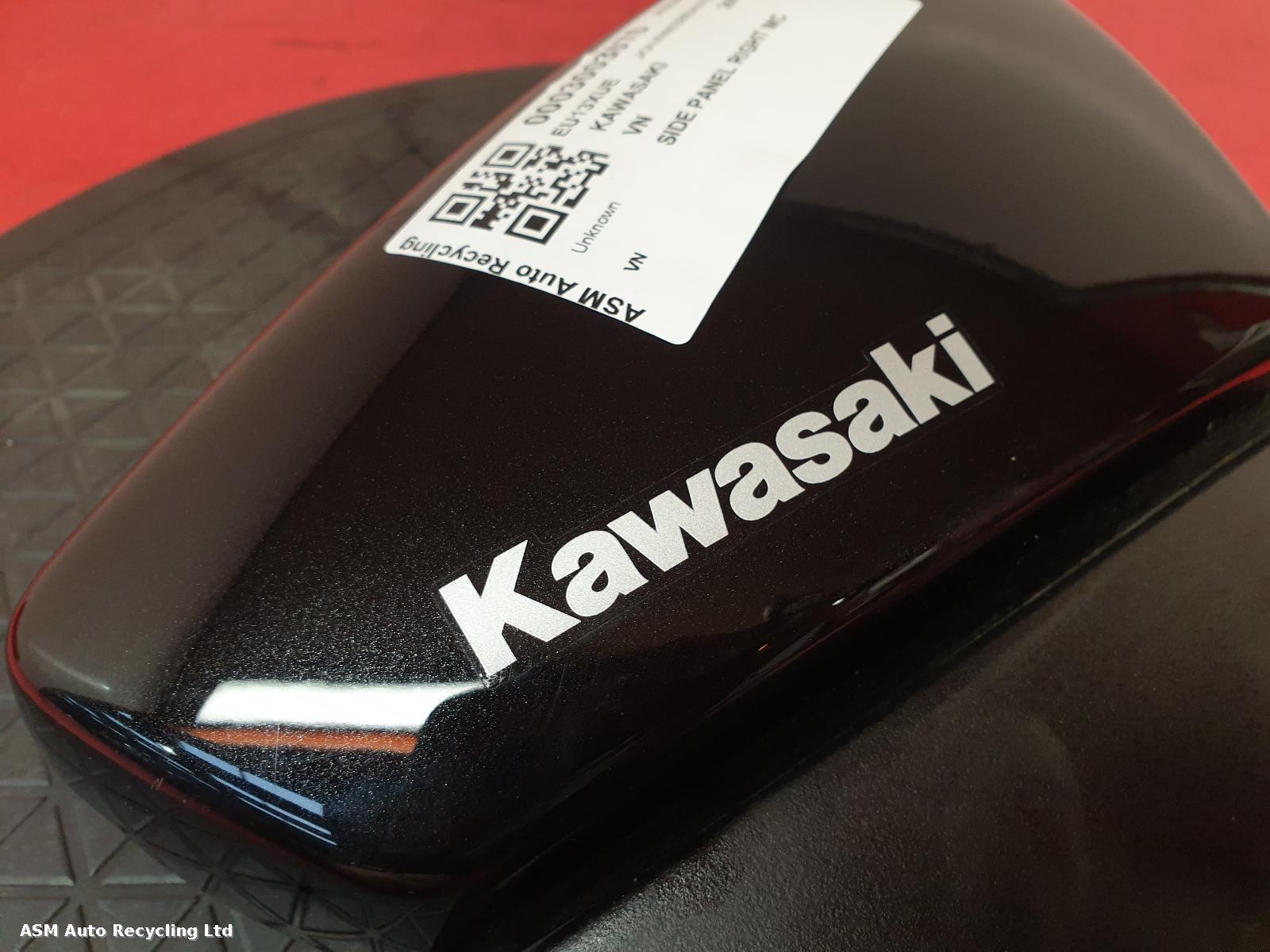 View Auto part Side Panel Right Kawasaki Vn900 2013