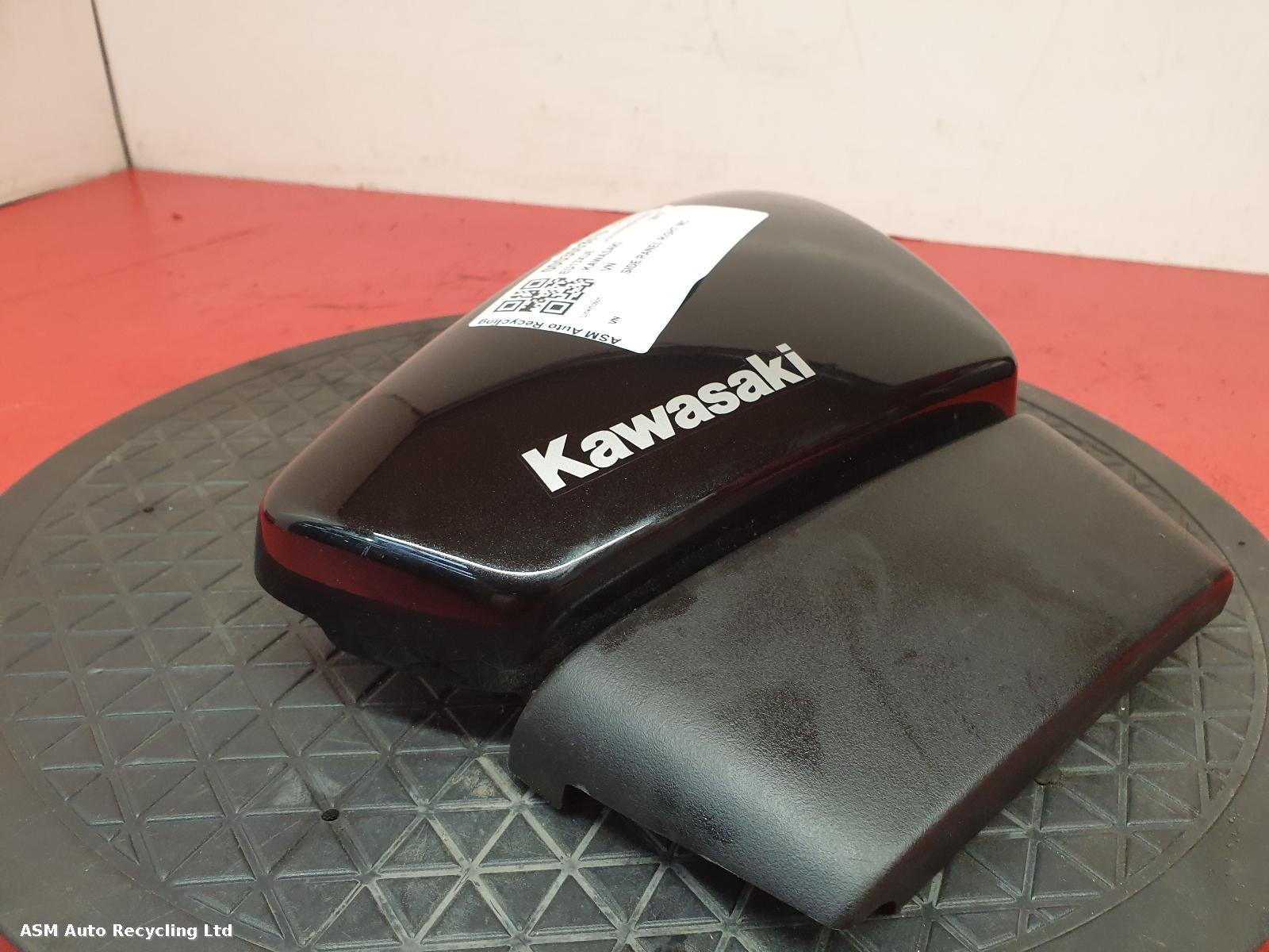 View Auto part Side Panel Right Kawasaki Vn900 2013