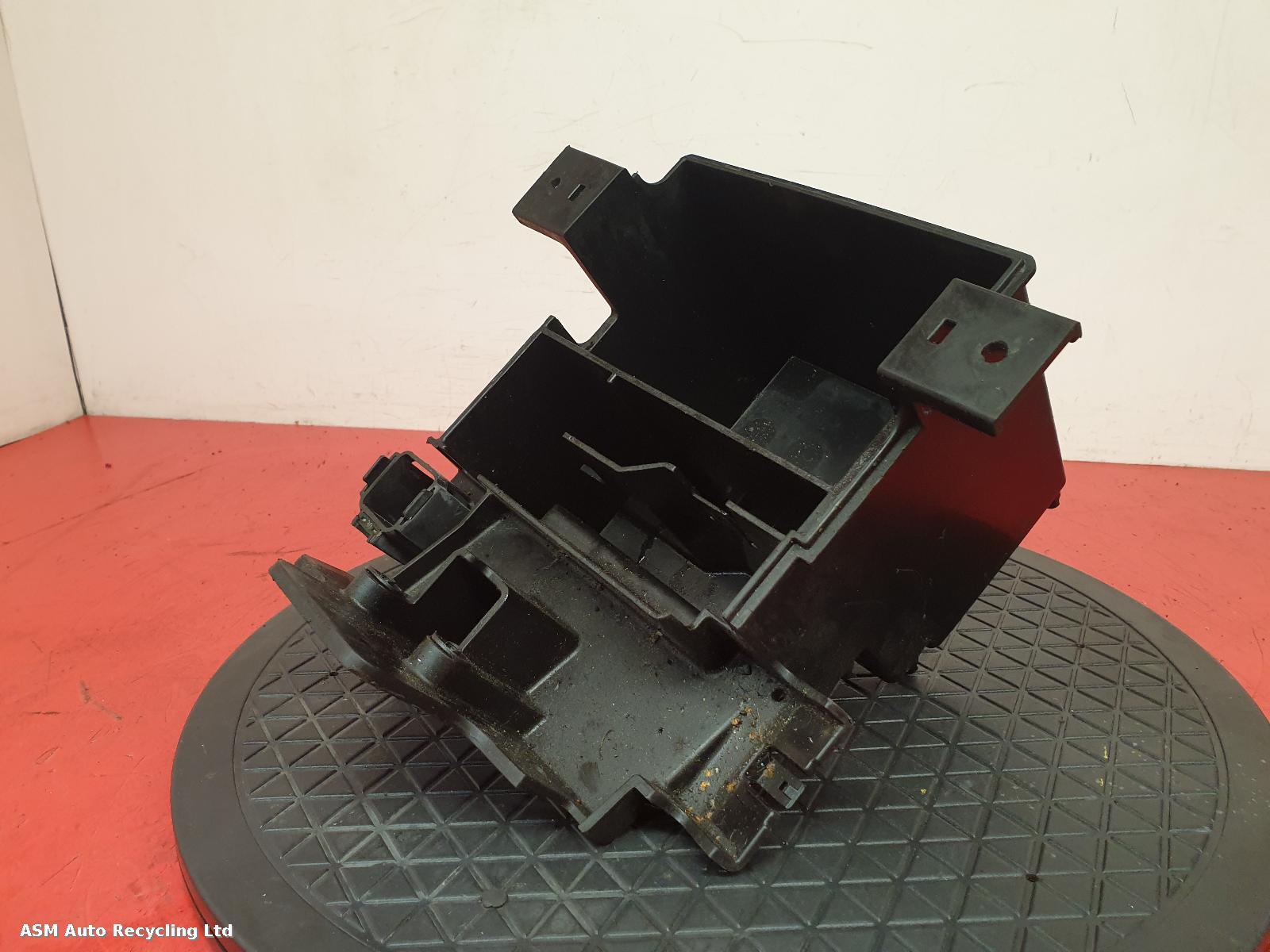 View Auto part Battery Tray Kawasaki Vn900 2013