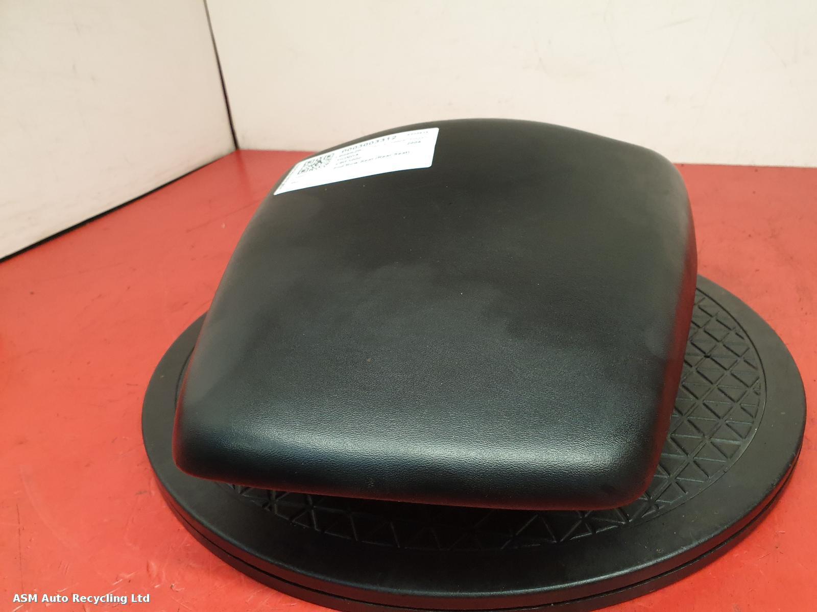 View Auto part 2nd Seat (Rear Seat) Honda Cbf1000 2008