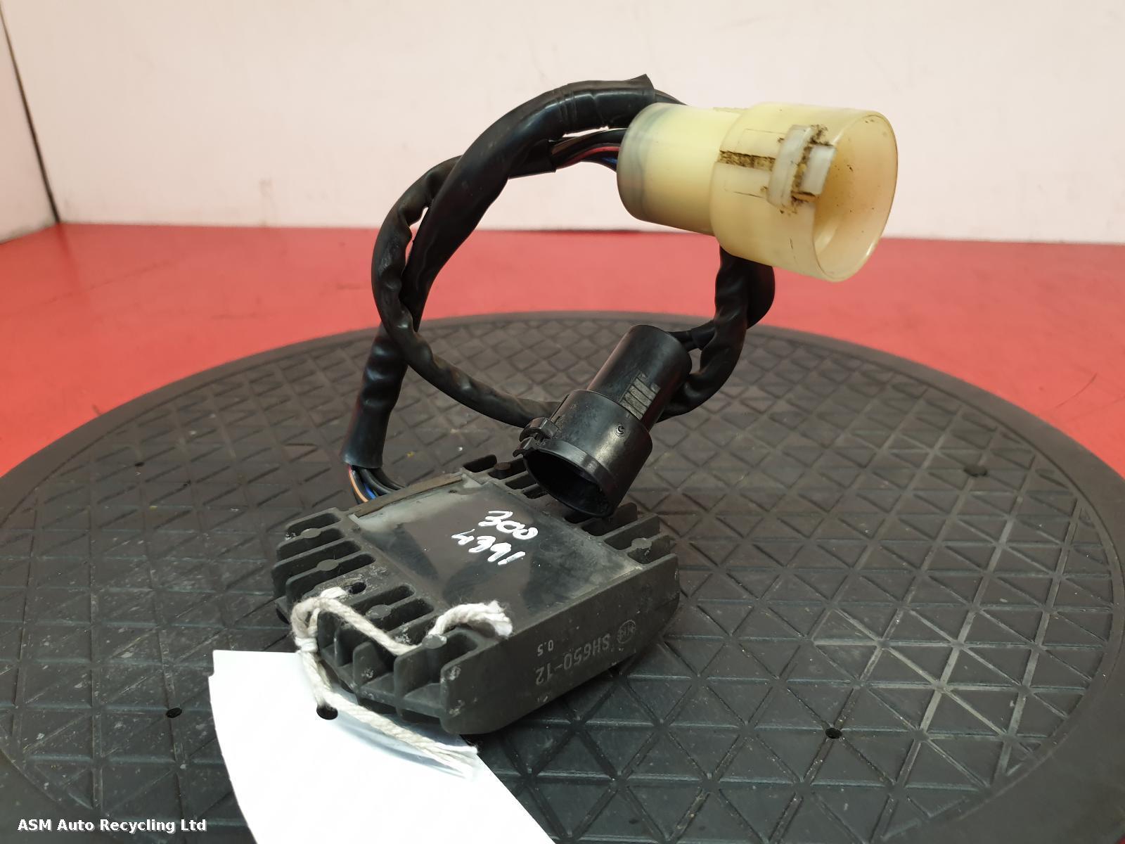 View Auto part Regulator/Rectifier Kawasaki Zx6 R 2000