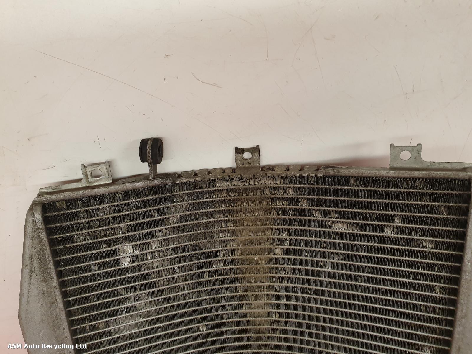 View Auto part Radiator Kawasaki Zx6 R 2000