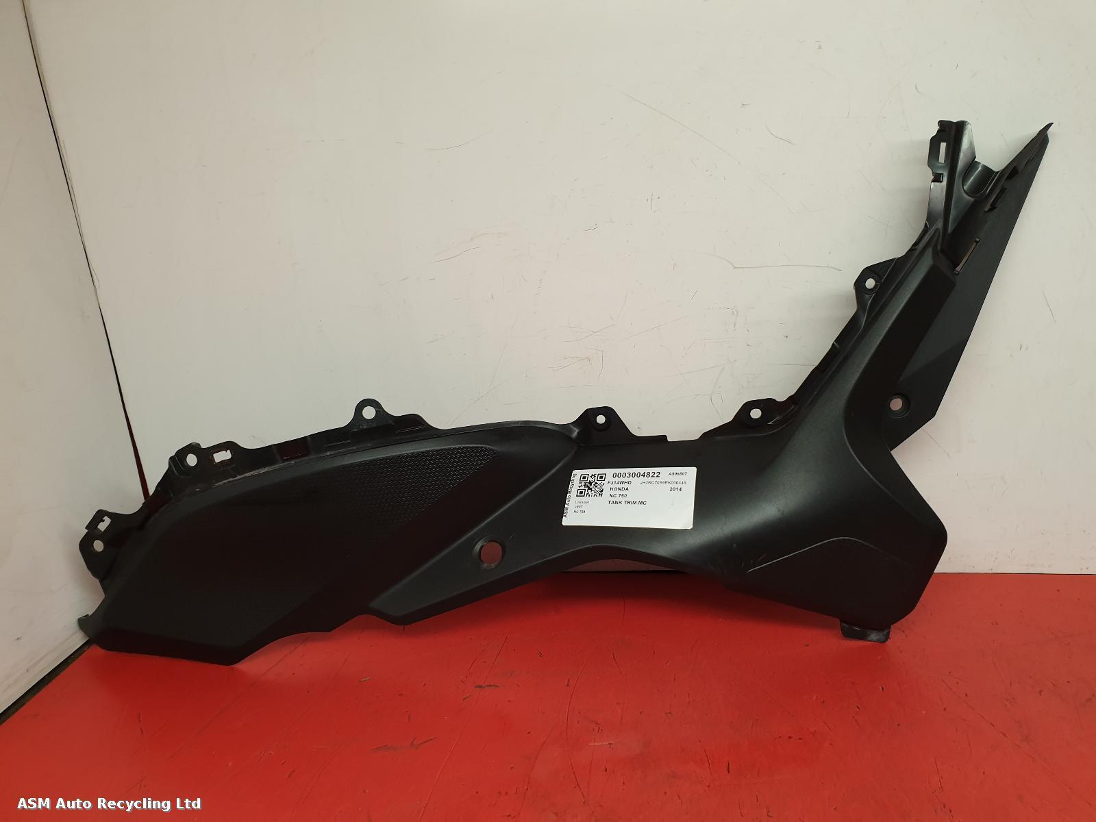 View Auto part Tank Trim Honda Nc 750 2014