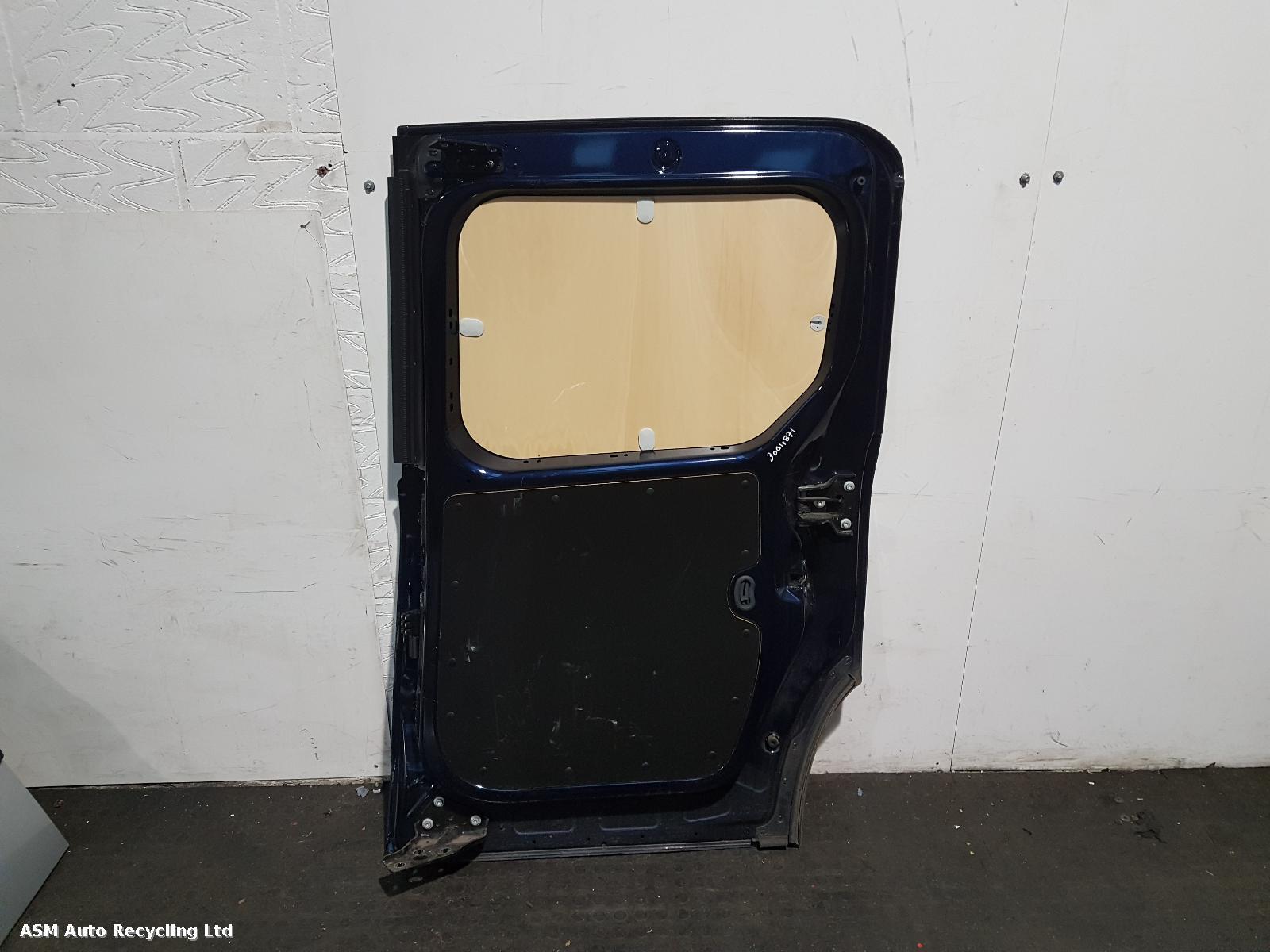View Auto part Side Load Door Renault Kangoo 2022