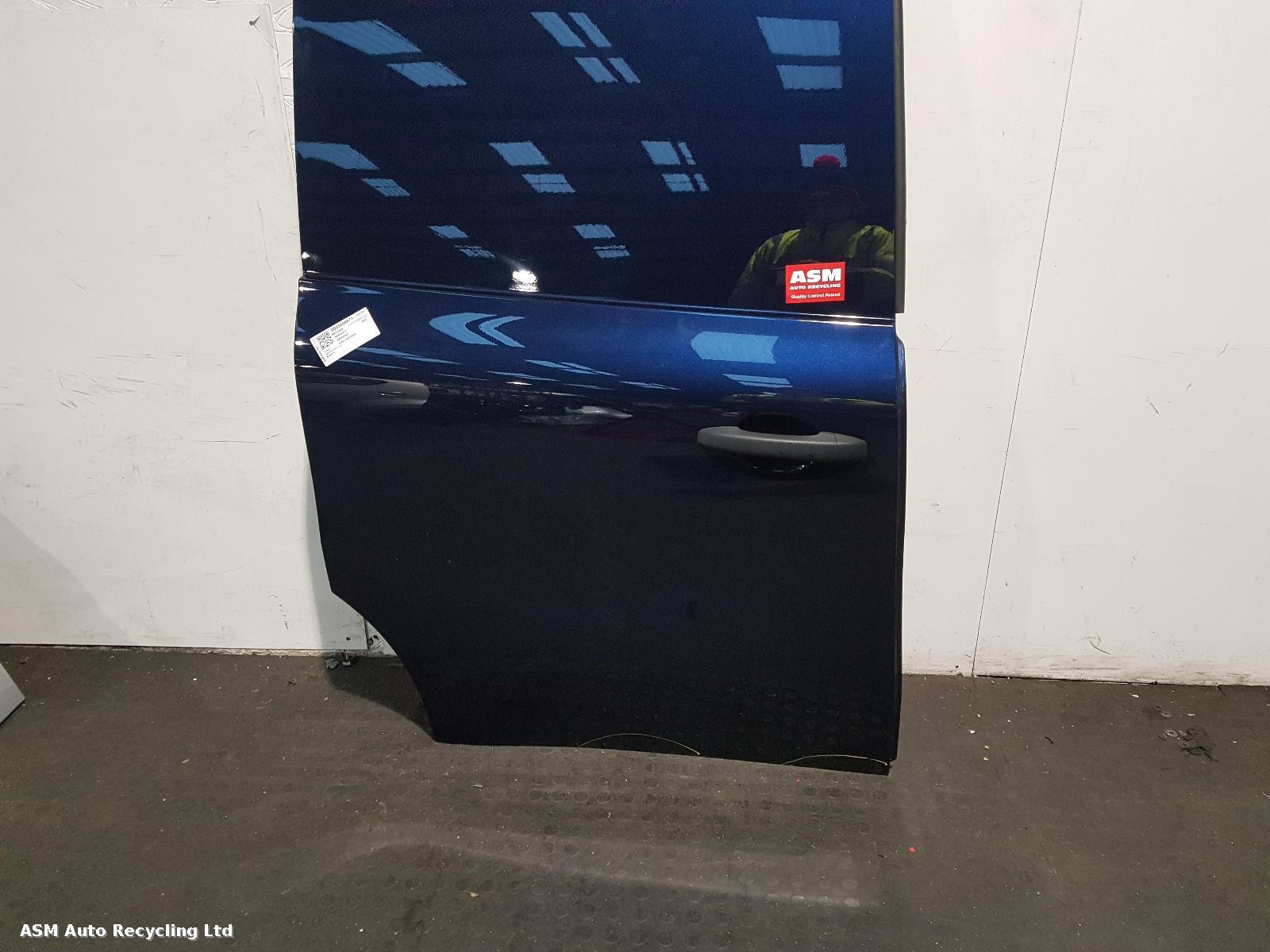 View Auto part Side Load Door Renault Kangoo 2022