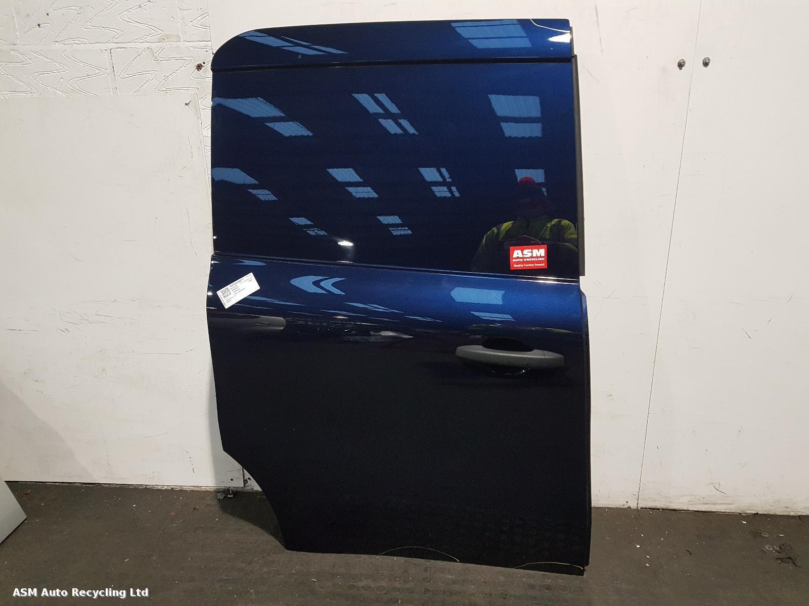 View Auto part Side Load Door Renault Kangoo 2022