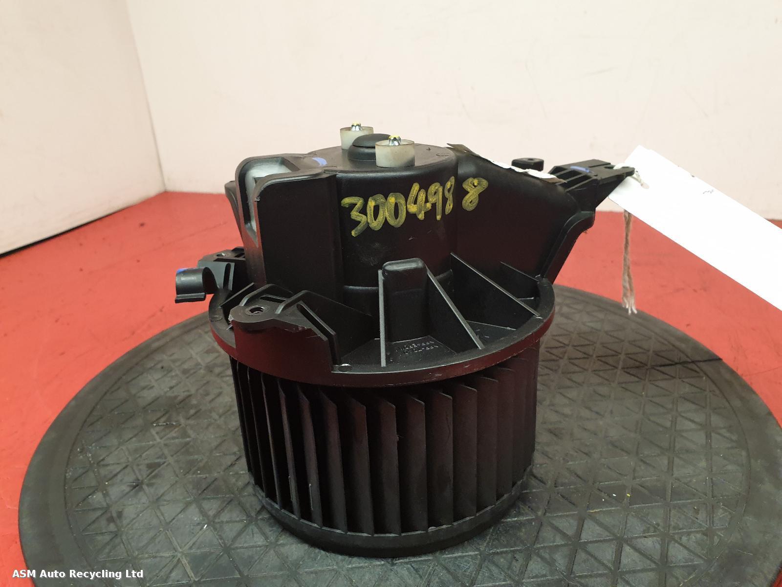 View Auto part Heater Motor/Assembly Vauxhall Corsa 2016