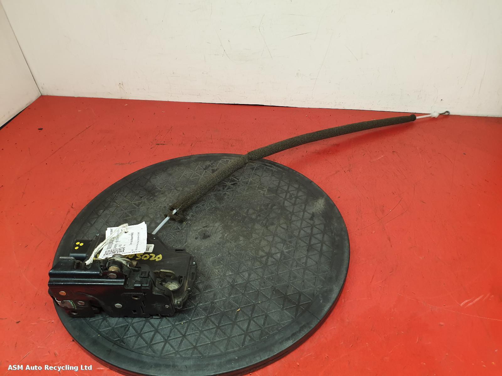 View Auto part Door Lock Assembly Audi Tt 2002