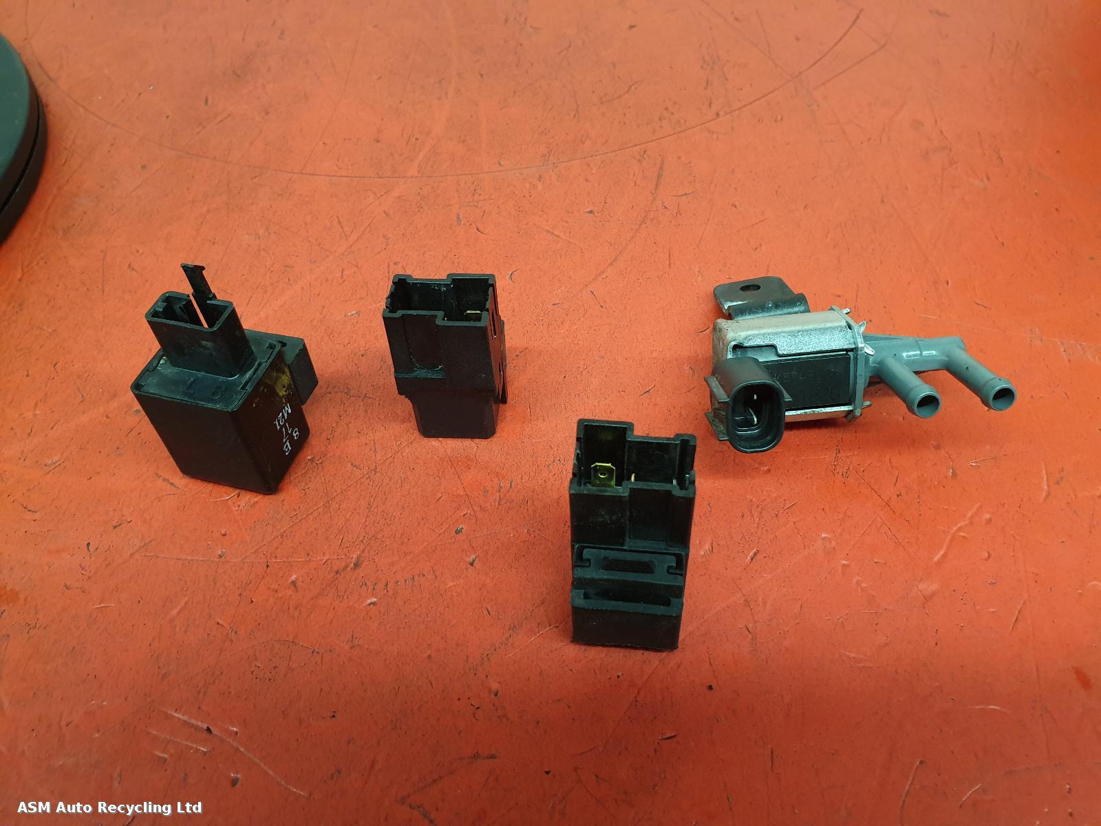 View Auto part Misc. Relay Yamaha Xsr700 2022