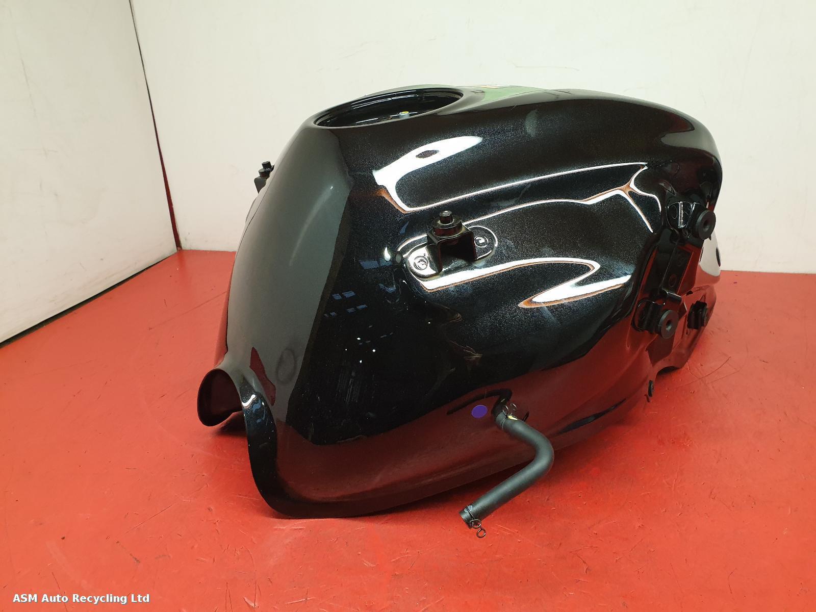 View Auto part Fuel Tank Kawasaki Kle 650 Versys 2023
