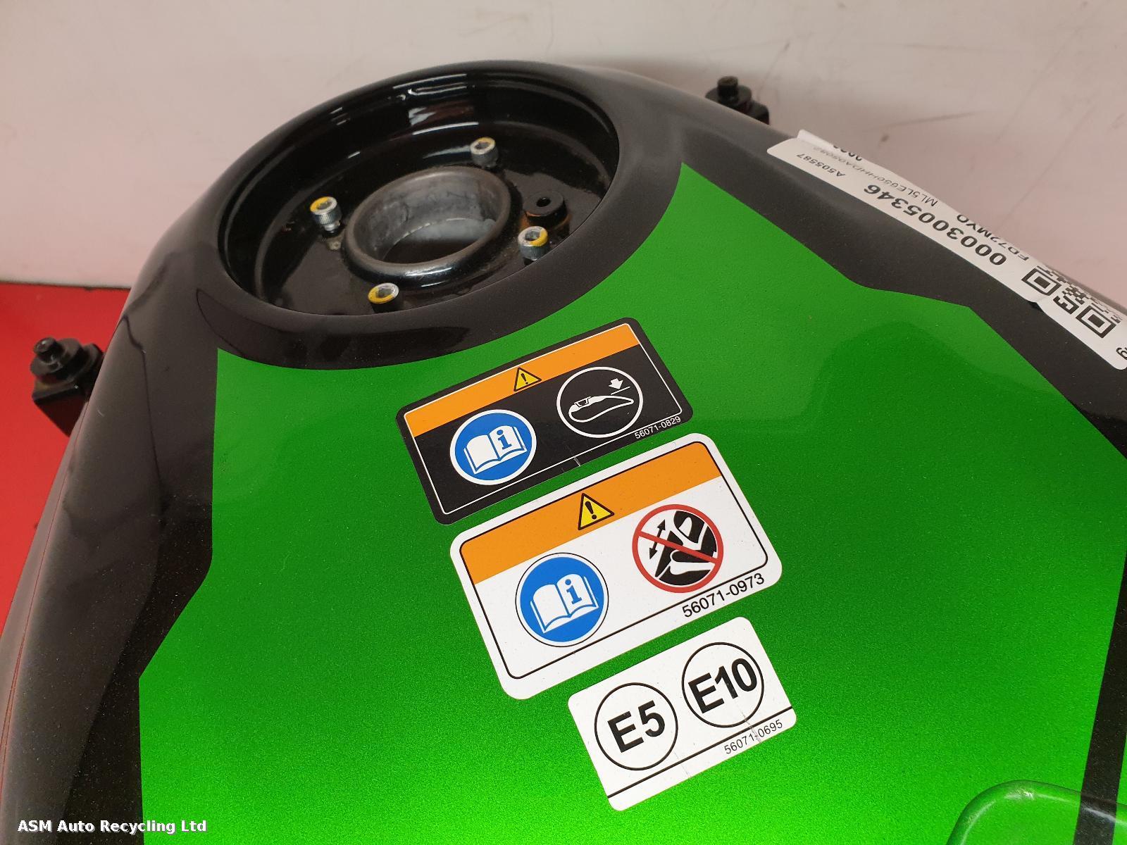 View Auto part Fuel Tank Kawasaki Kle 650 Versys 2023