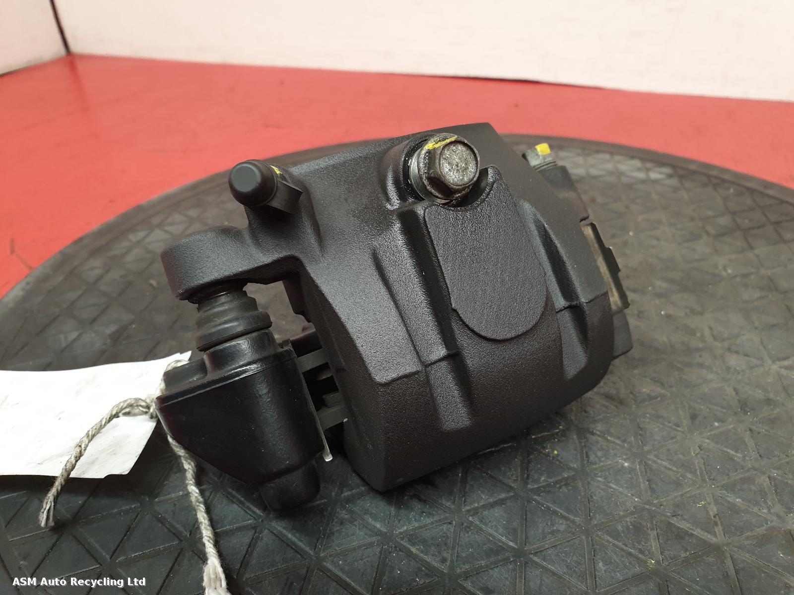 View Auto part Caliper Kawasaki Kle 650 Versys 2023