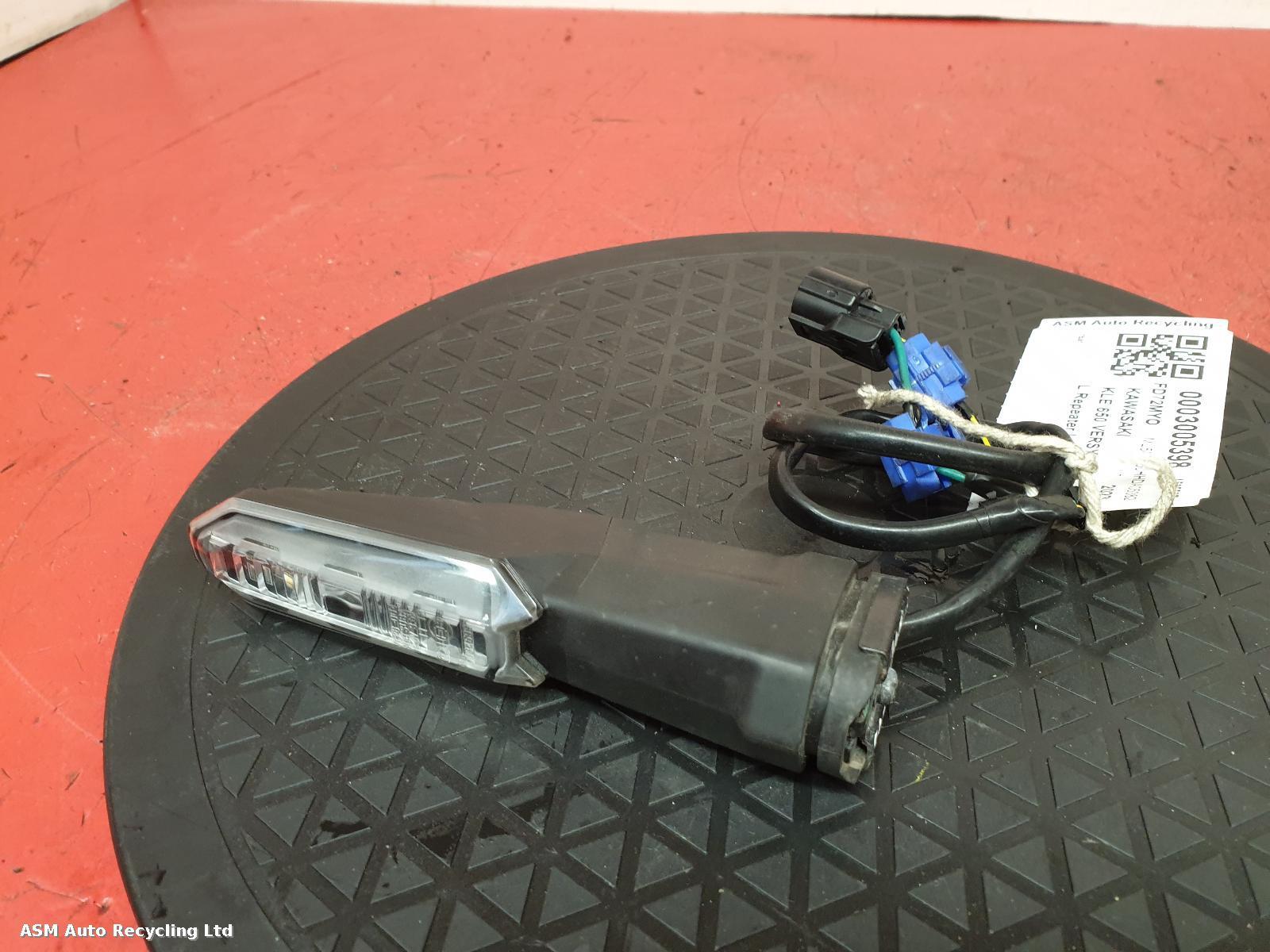 View Auto part L Repeater Lamp Kawasaki Kle 650 Versys 2023