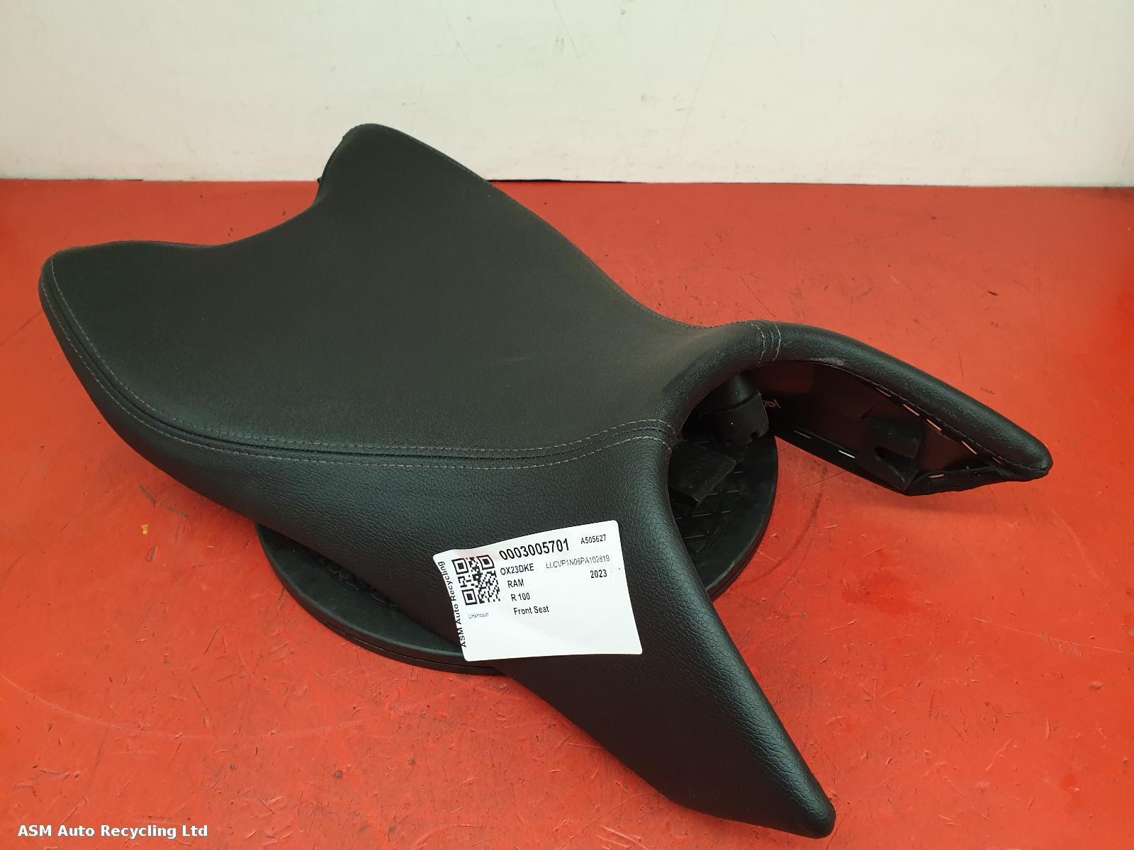 View Auto part Front Seat Voge R 125 2023