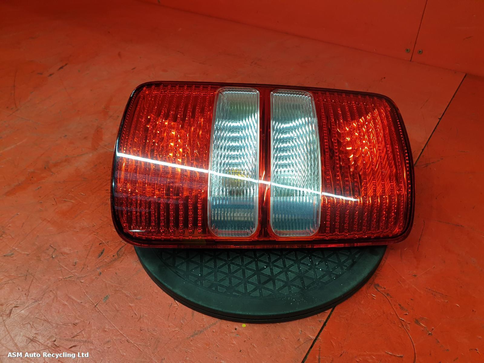 View Auto part R Taillight Volkswagen Caddy 2012
