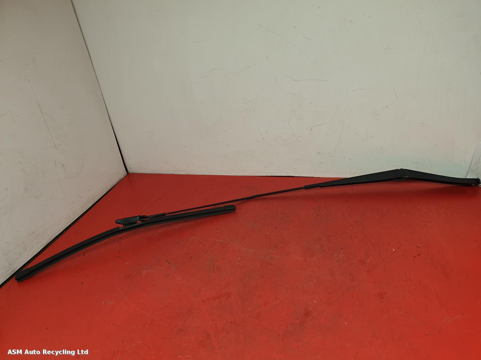 View Auto part Wiper Arm Ford Transit 2014