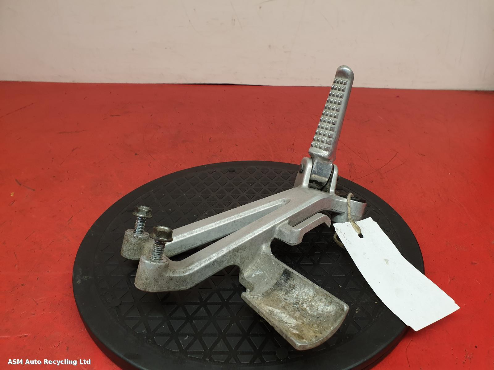 View Auto part Footpeg Honda Cbr 600 F 1995