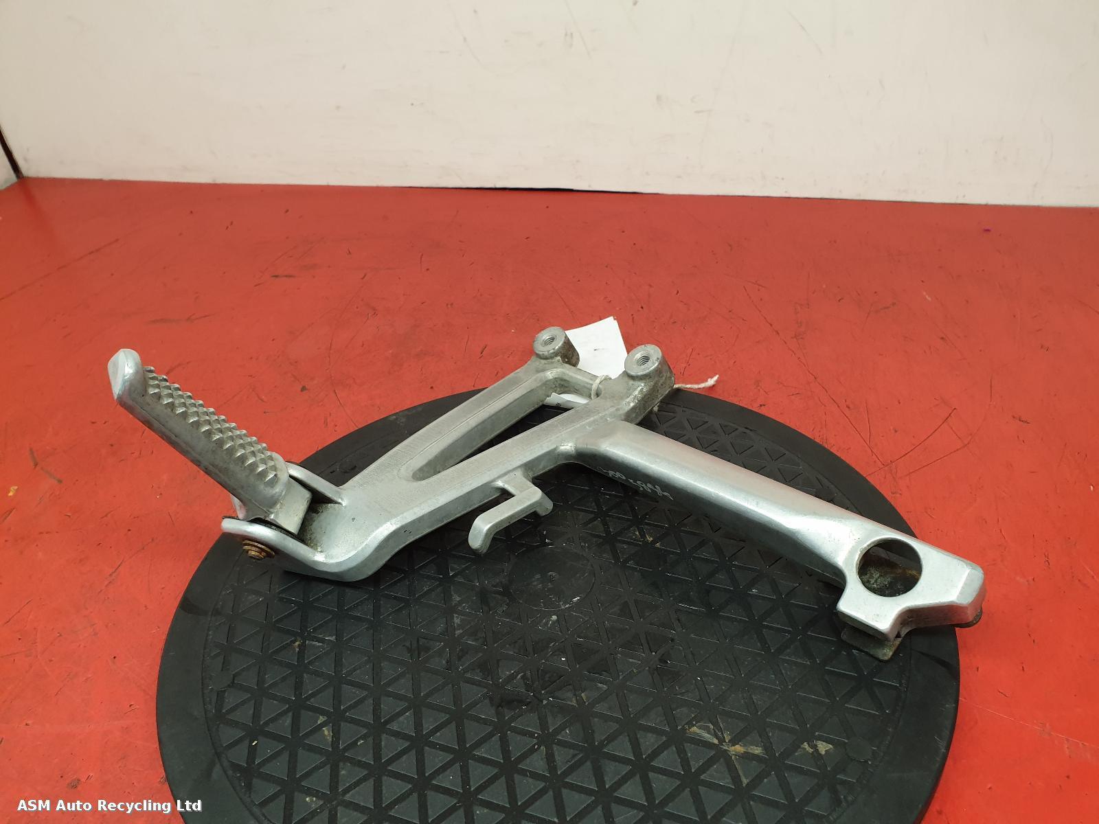 View Auto part Footpeg Honda Cbr 600 F 1995