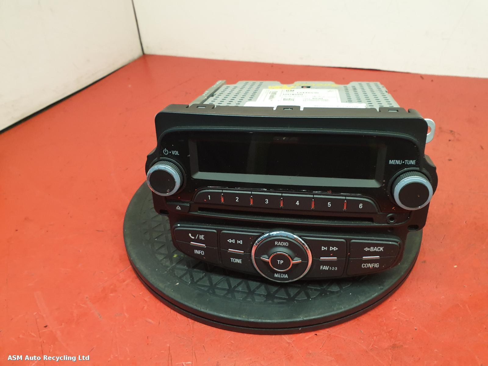 View Auto part A/V Equipment Vauxhall Adam 2015