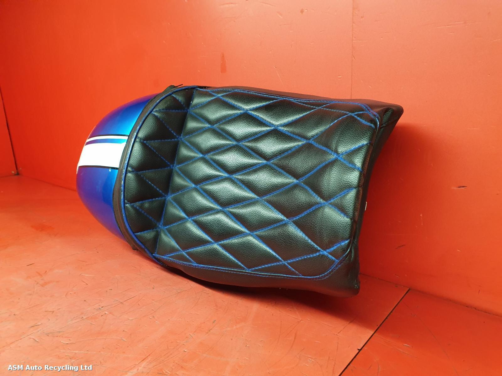 View Auto part Front Seat Yamaha Xjr 1300 2009