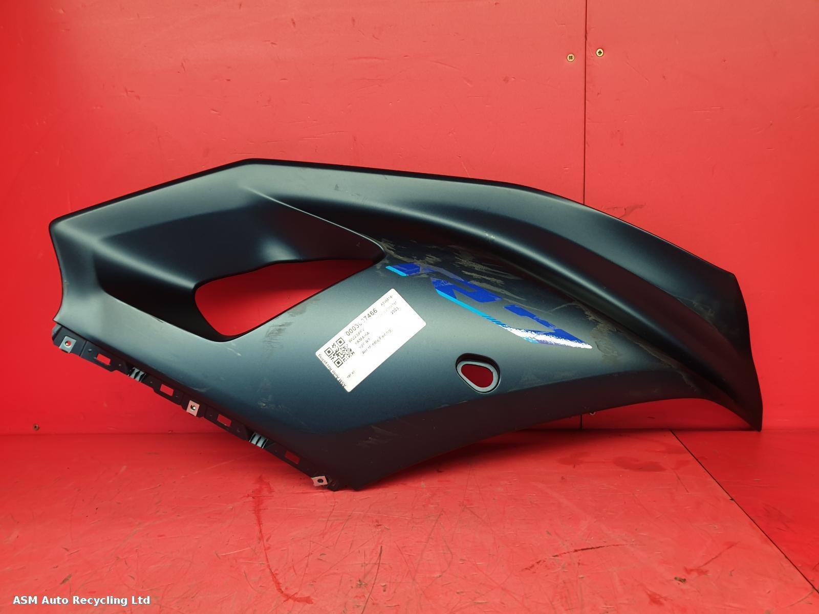 View Auto part RH Middle Fairing Yamaha Yzf R7 2023