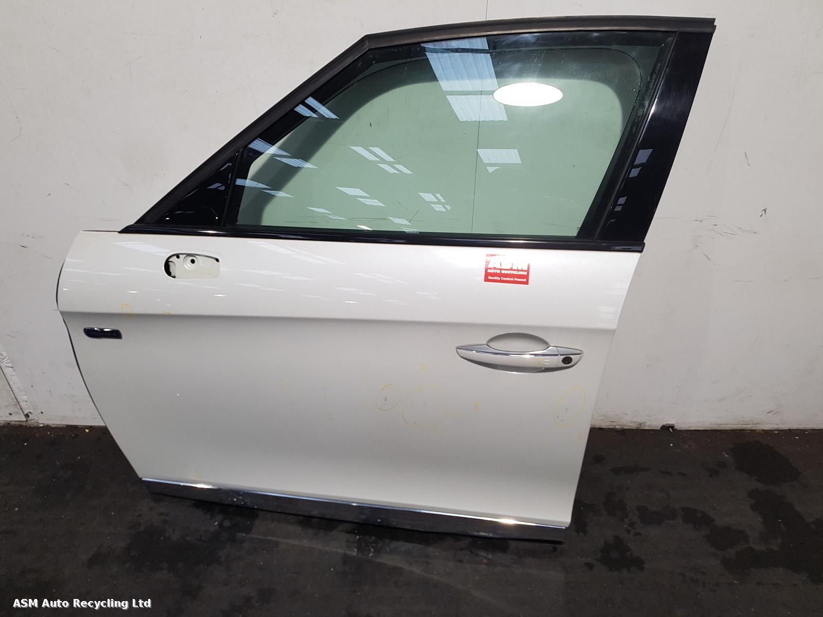 View Auto part L Front Door Citroen Ds5 2012