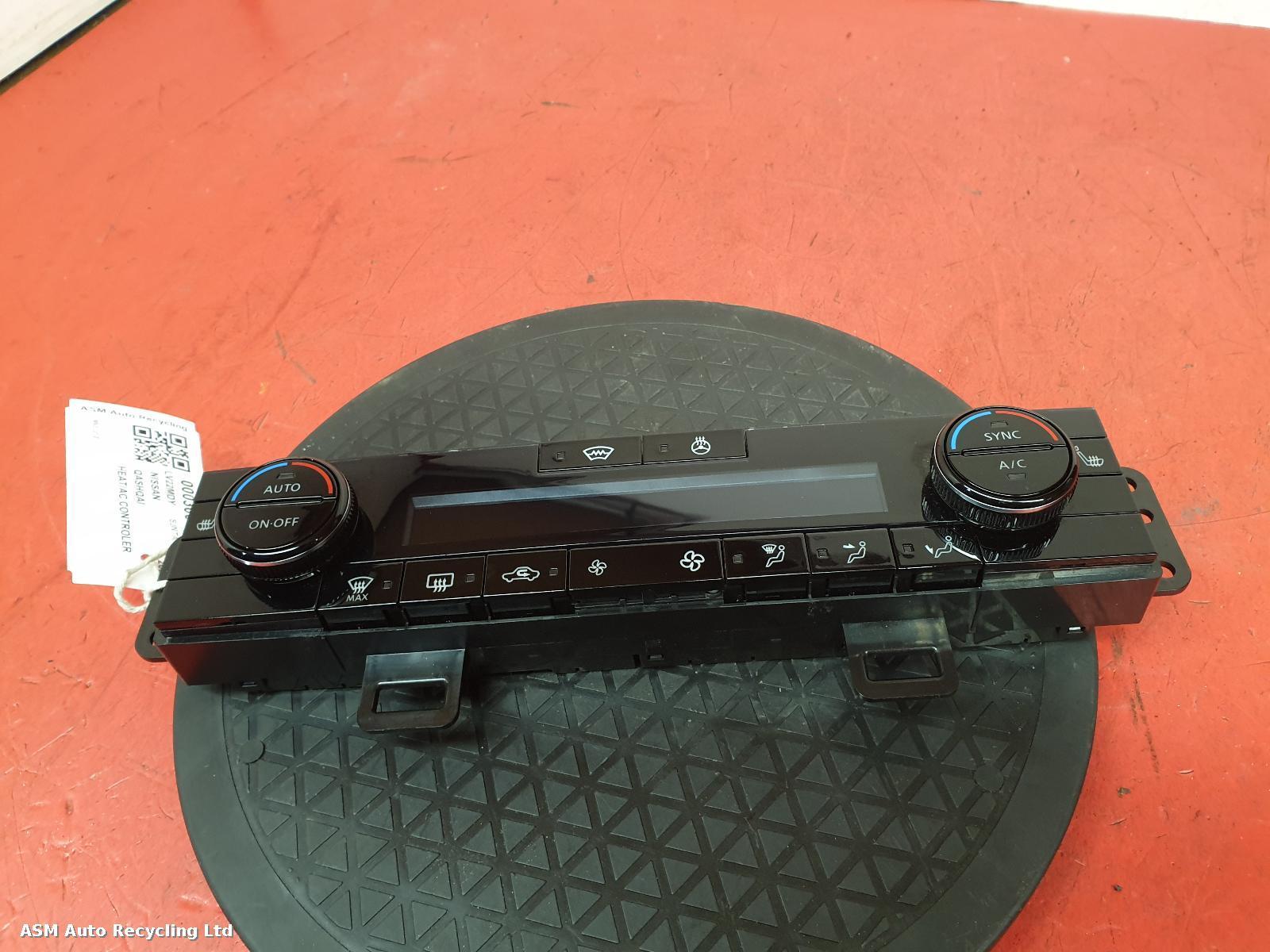 View Auto part Heater/AC Controller Nissan Qashqai 2022