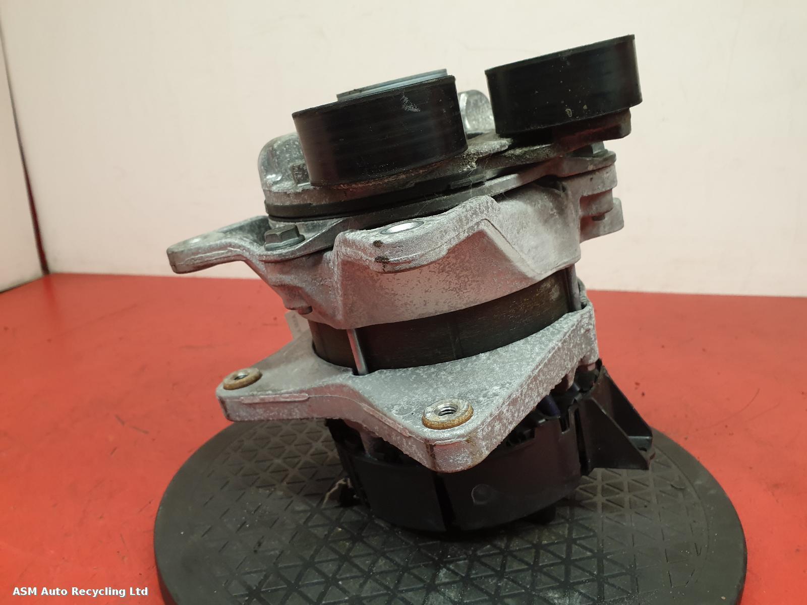 View Auto part Alternator Nissan Qashqai 2022