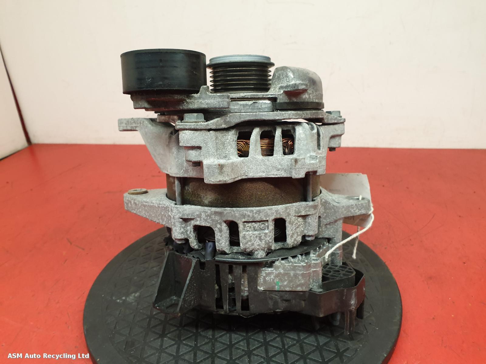 View Auto part Alternator Nissan Qashqai 2022
