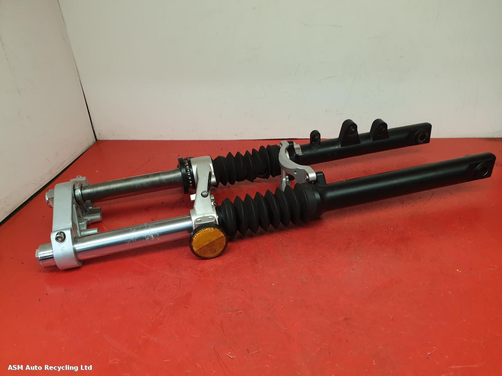 View Auto part FORKS Ajs Cadwell Sk125 2022