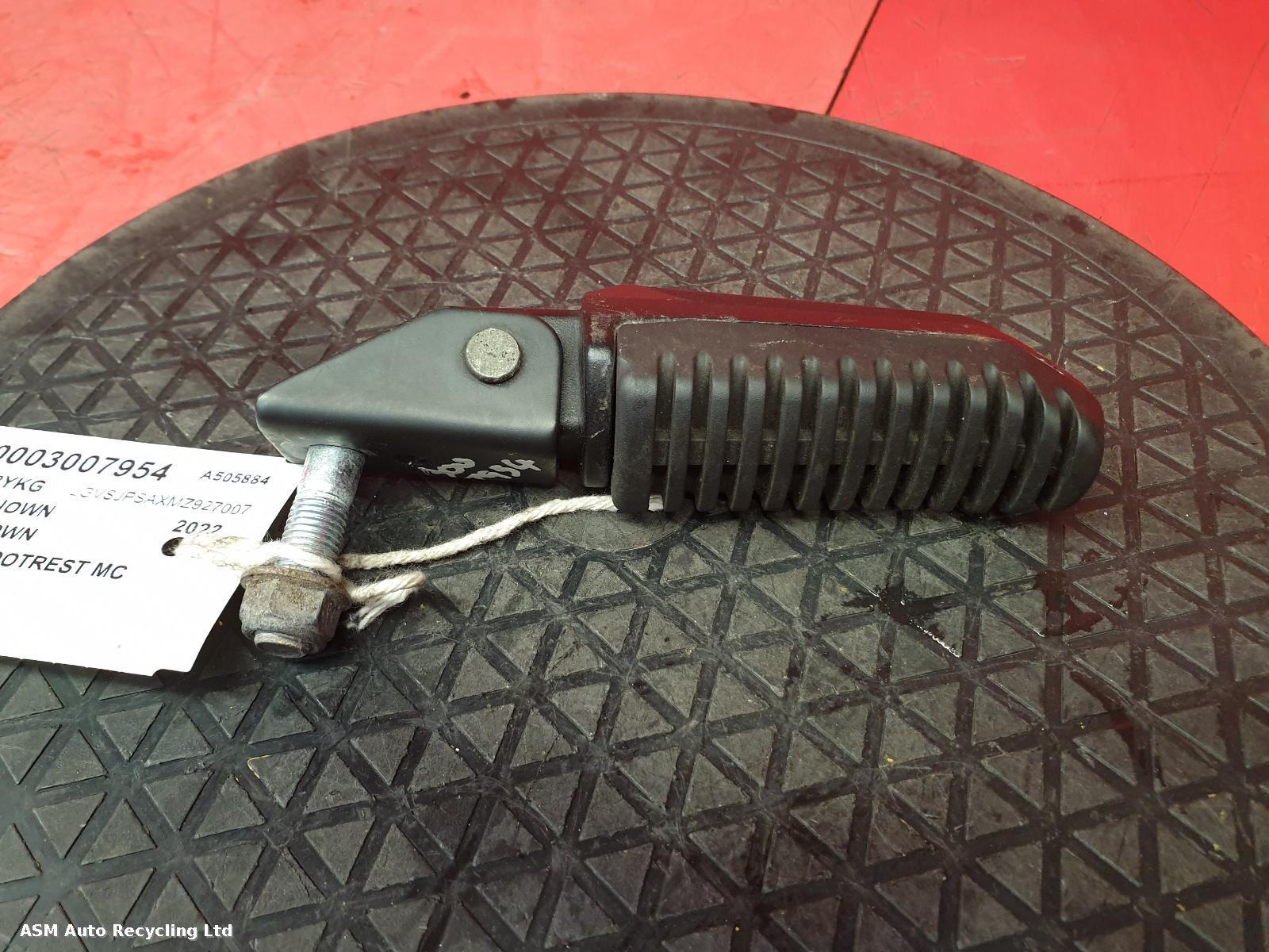 View Auto part Right Footrest Ajs Cadwell Sk125 2022