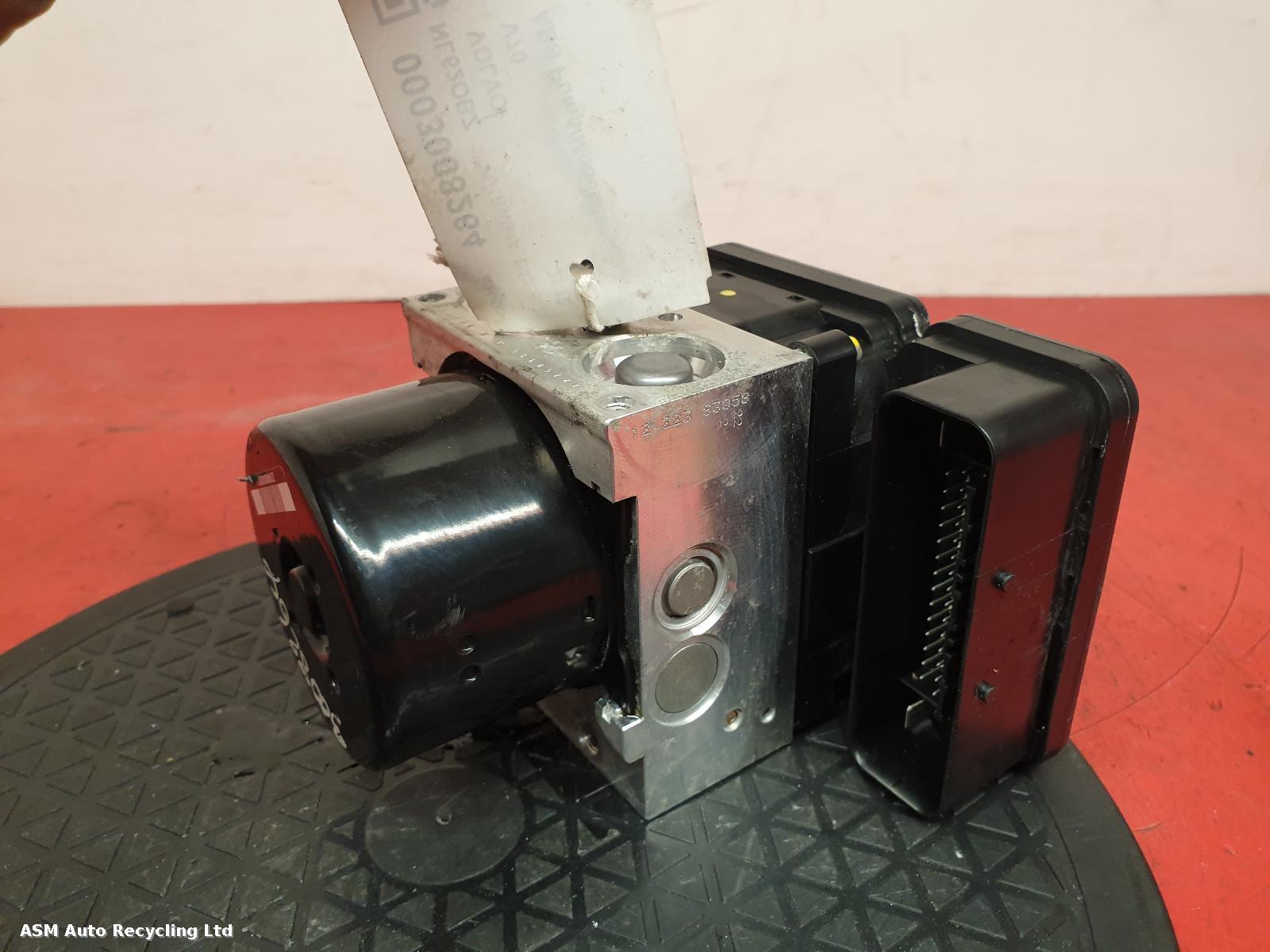 View Auto part ABS Pump/Modulator Volvo V70 2012