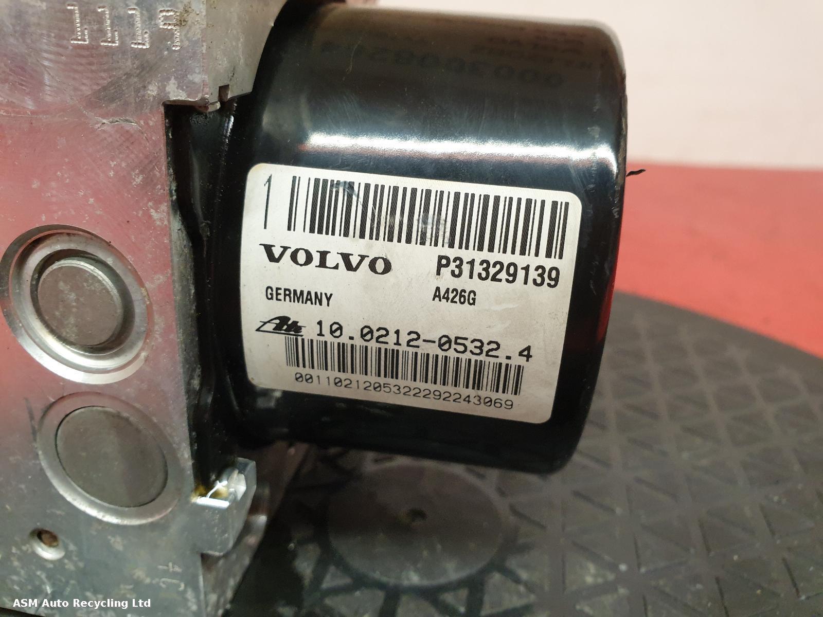 View Auto part ABS Pump/Modulator Volvo V70 2012