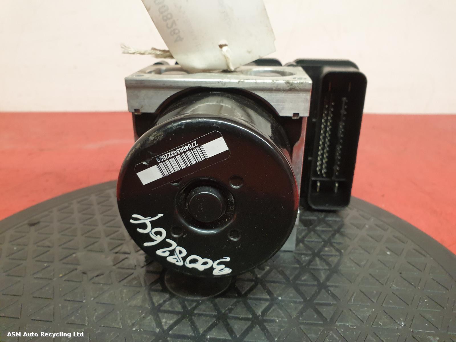 View Auto part ABS Pump/Modulator Volvo V70 2012