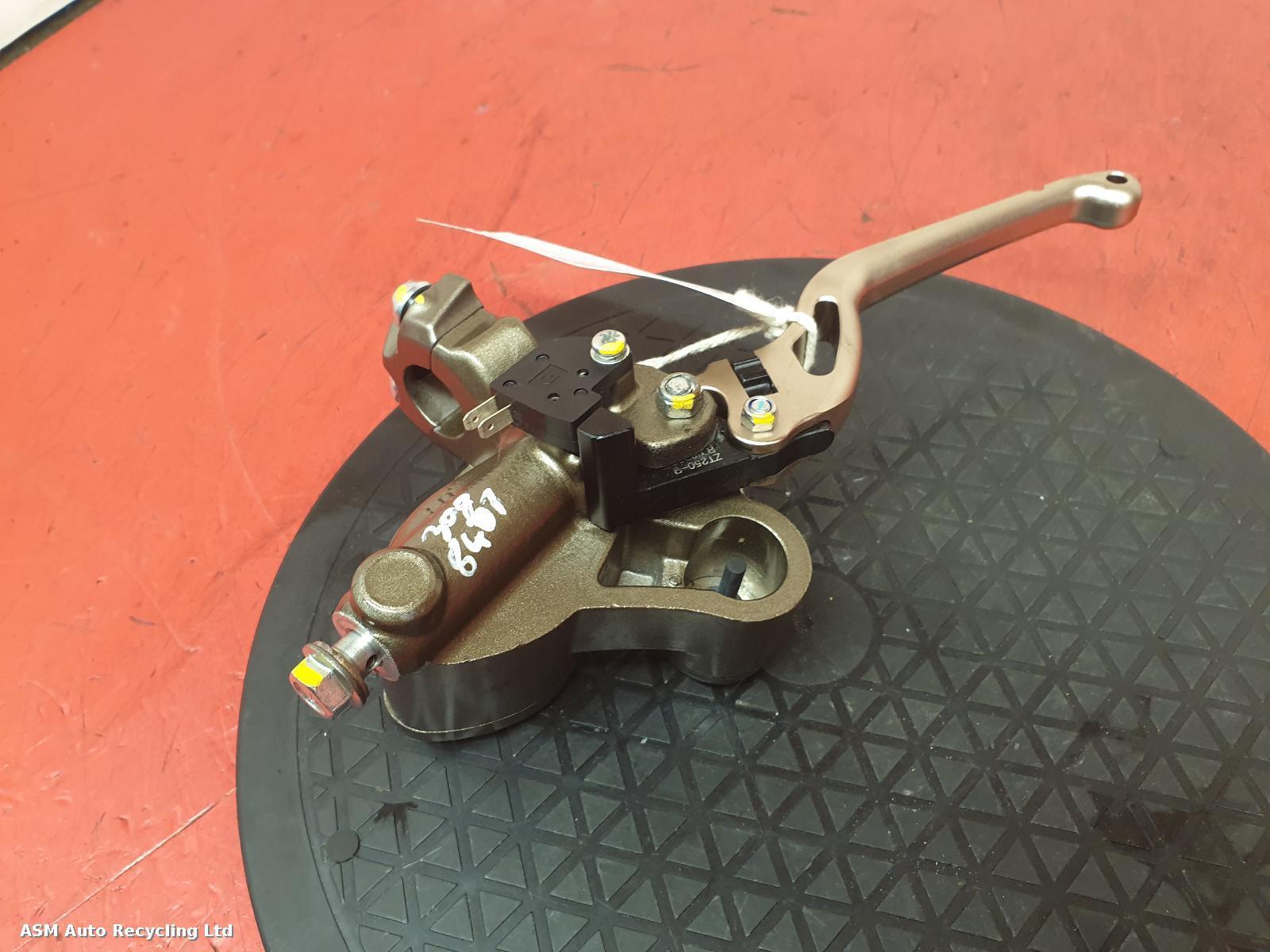 View Auto part Master Cylinder Zontes Zt 125 2023