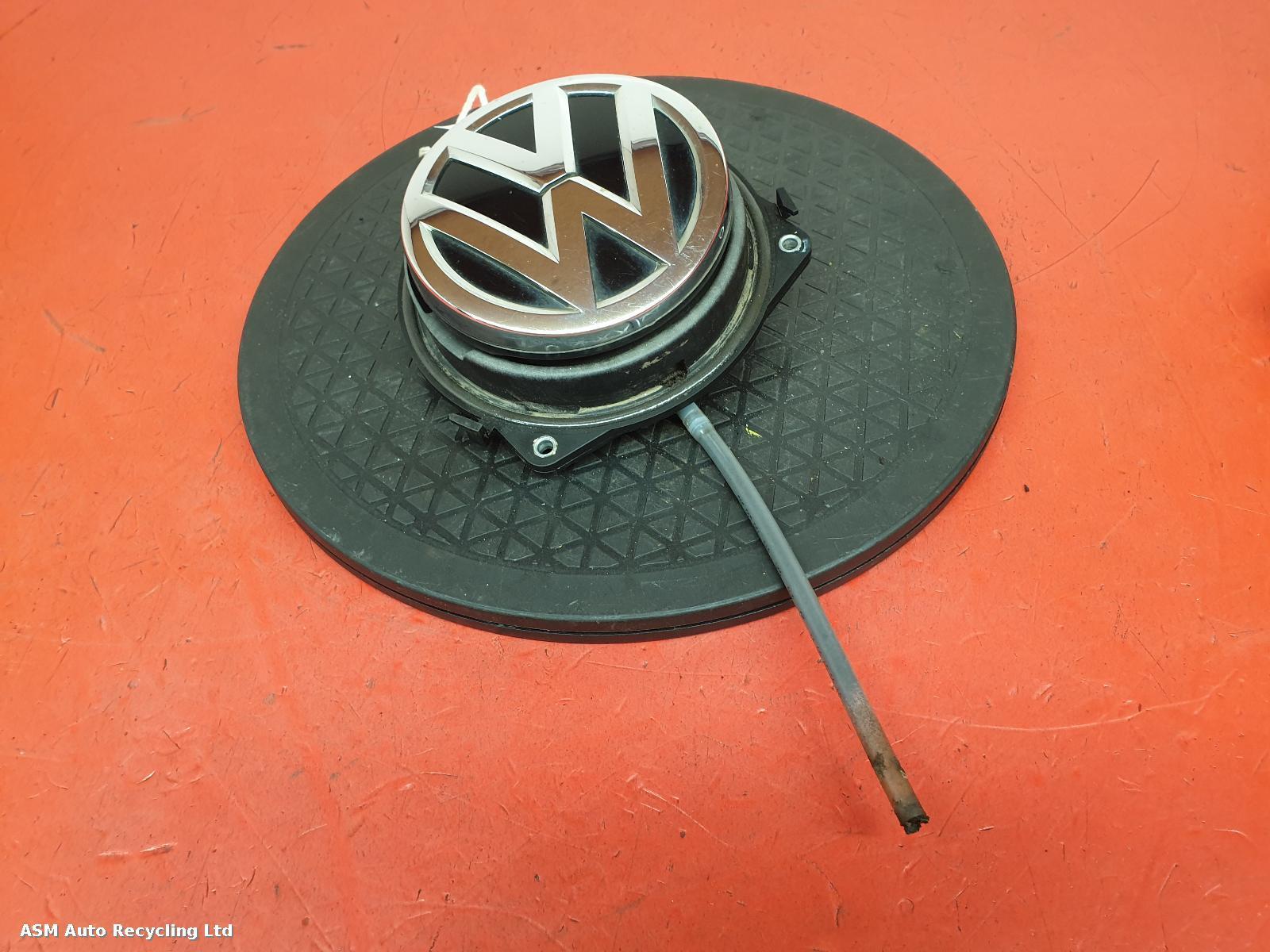 View Auto part Tailgate Handle Volkswagen Golf 2013