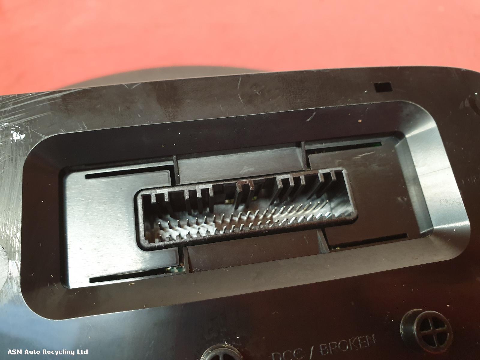 View Auto part Heater/AC Controller Kia Sorento 2014