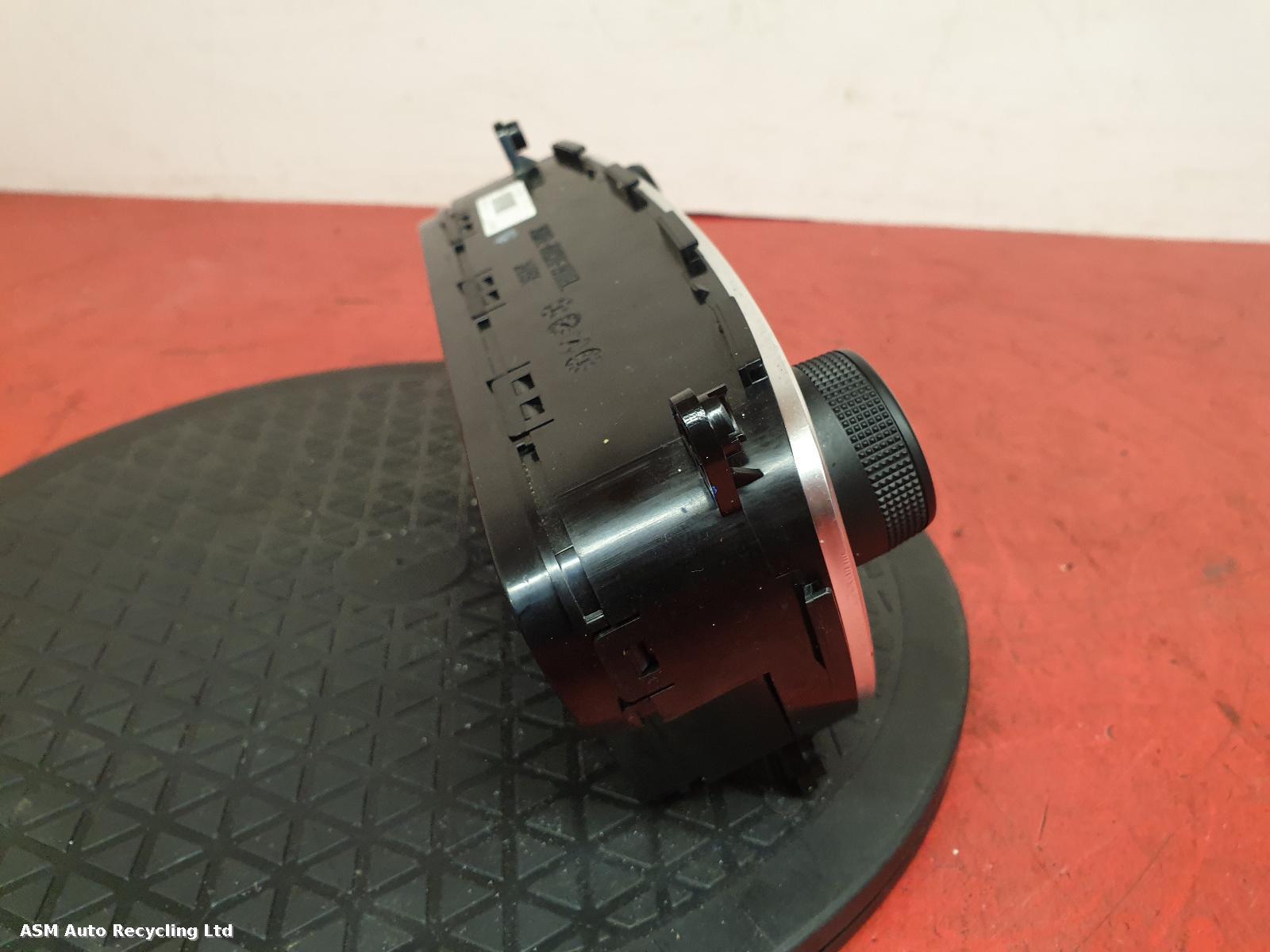 View Auto part Heater/AC Controller Kia Sorento 2014